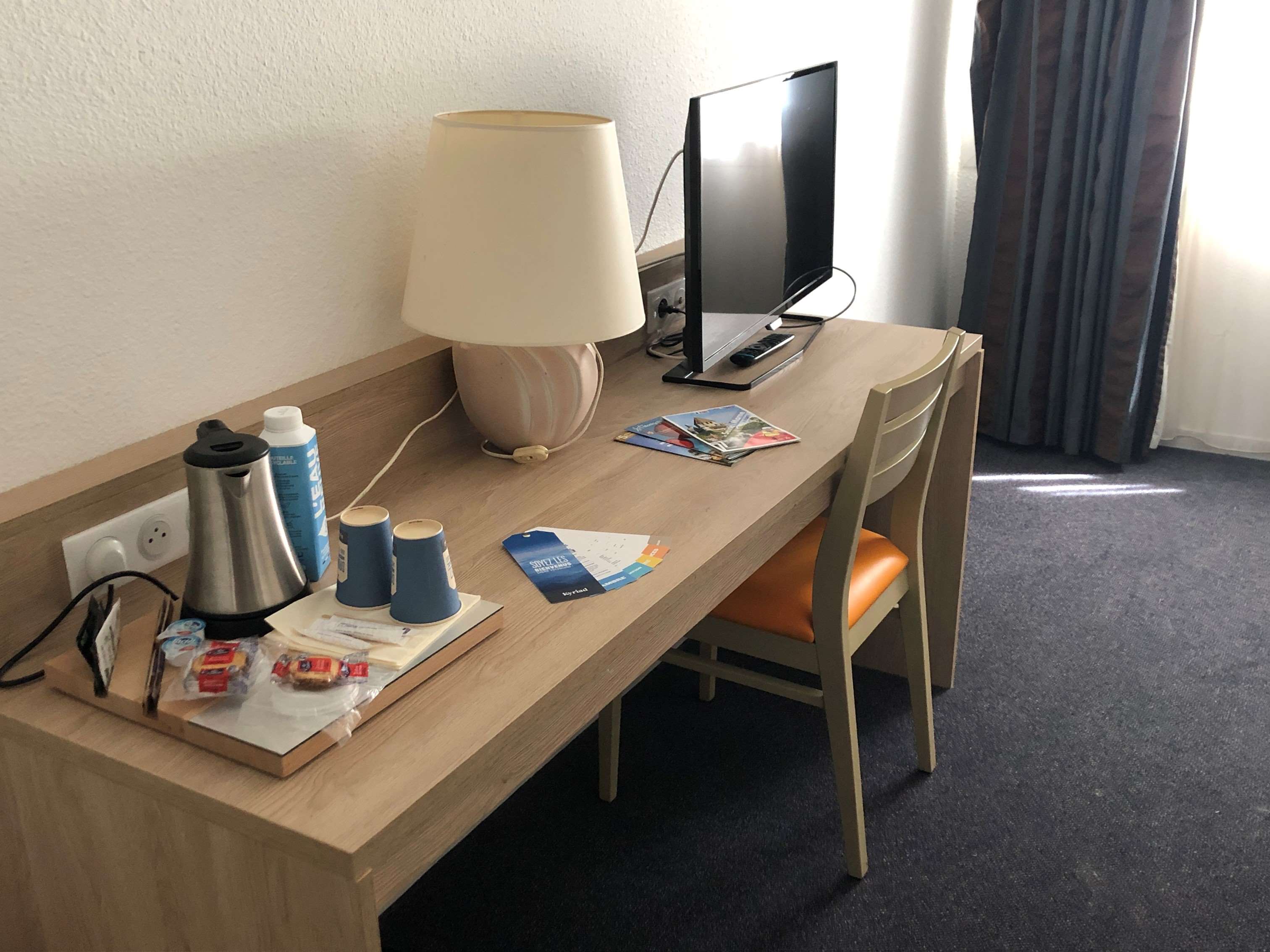 Hotel Kyriad Nemours