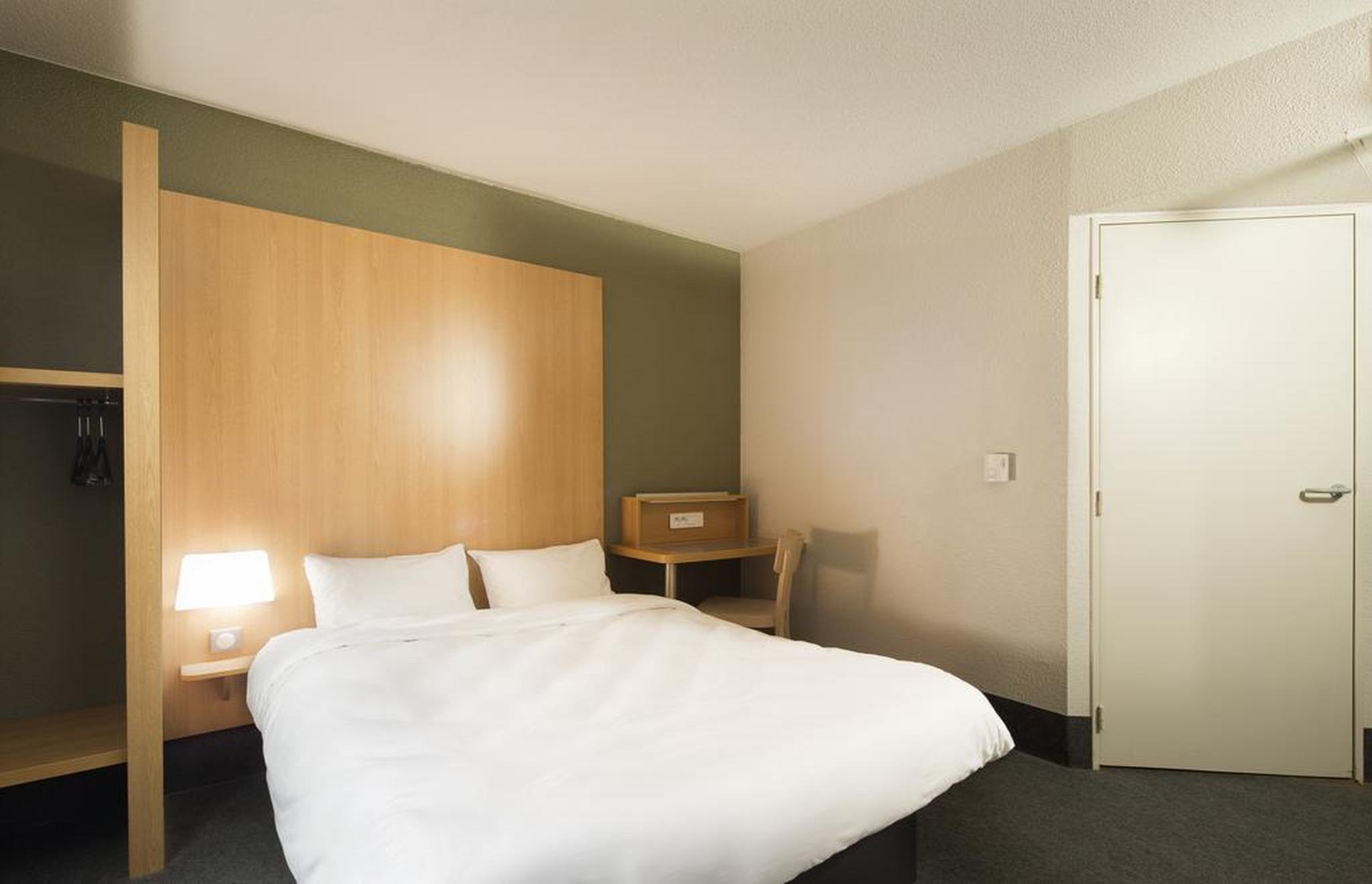 B&B Hotel PARIS Romainville Noisy-le-Sec