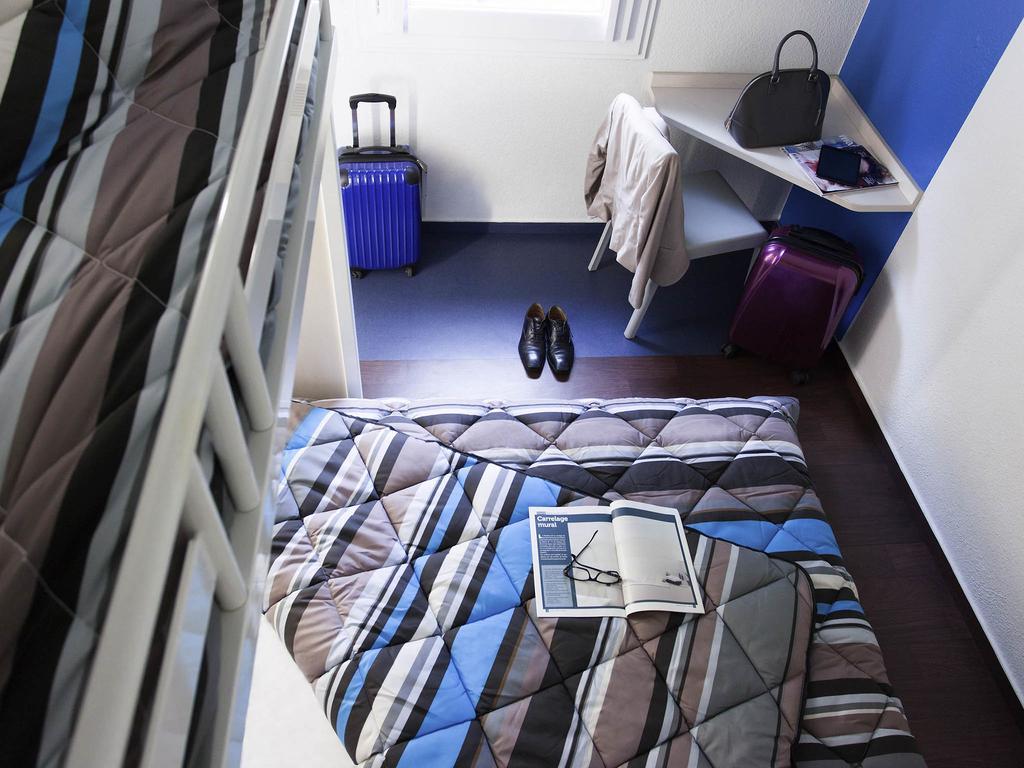 Hôtel Premiere Classe Evry Sud – Mennecy