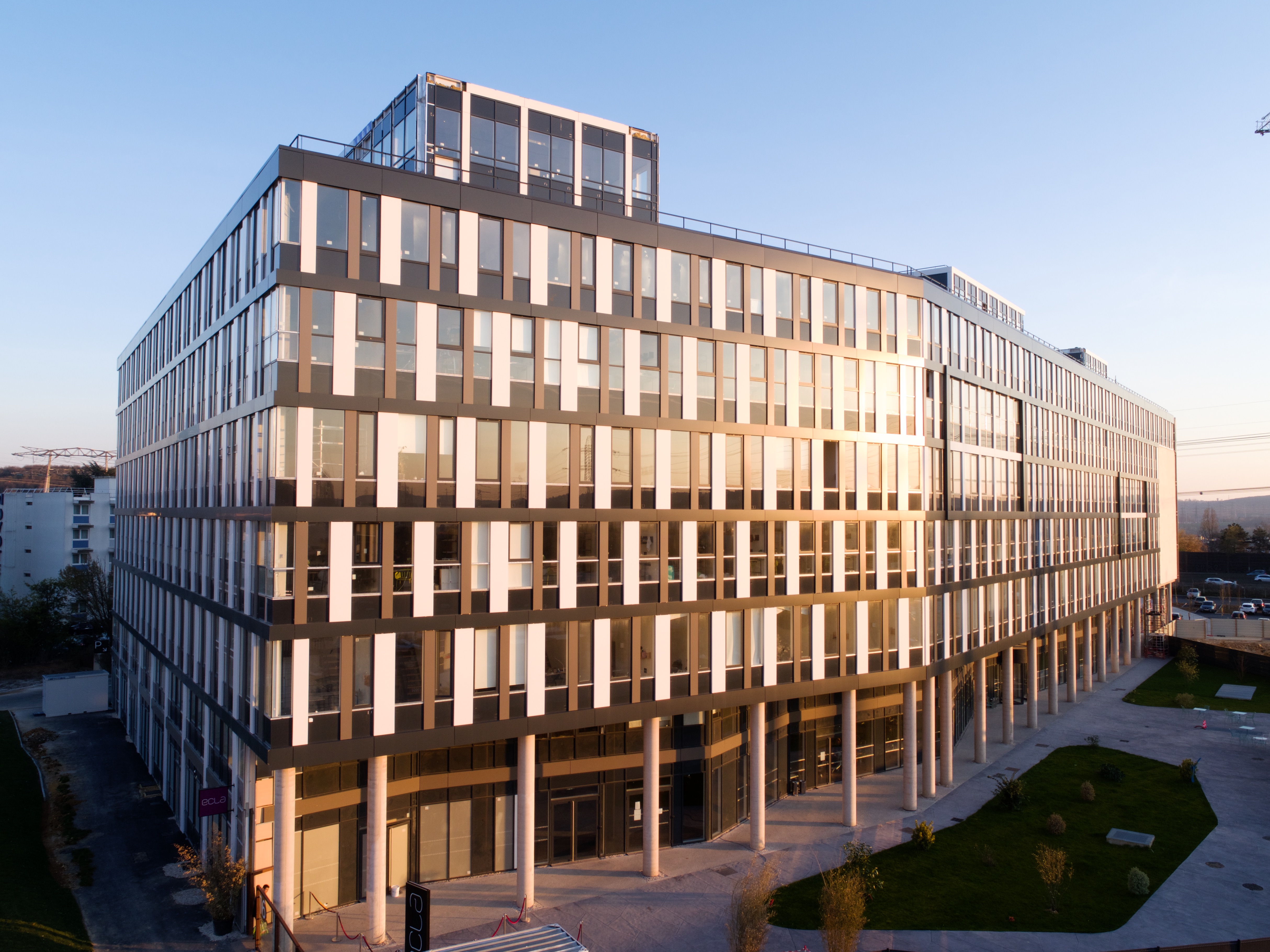 ECLA Paris Massy Palaiseau