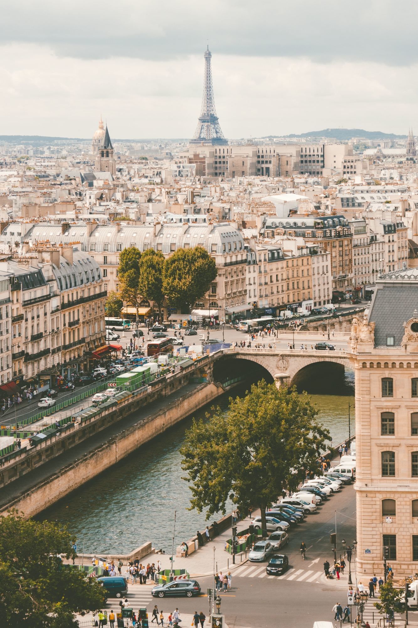 29 Lepic Montmartre