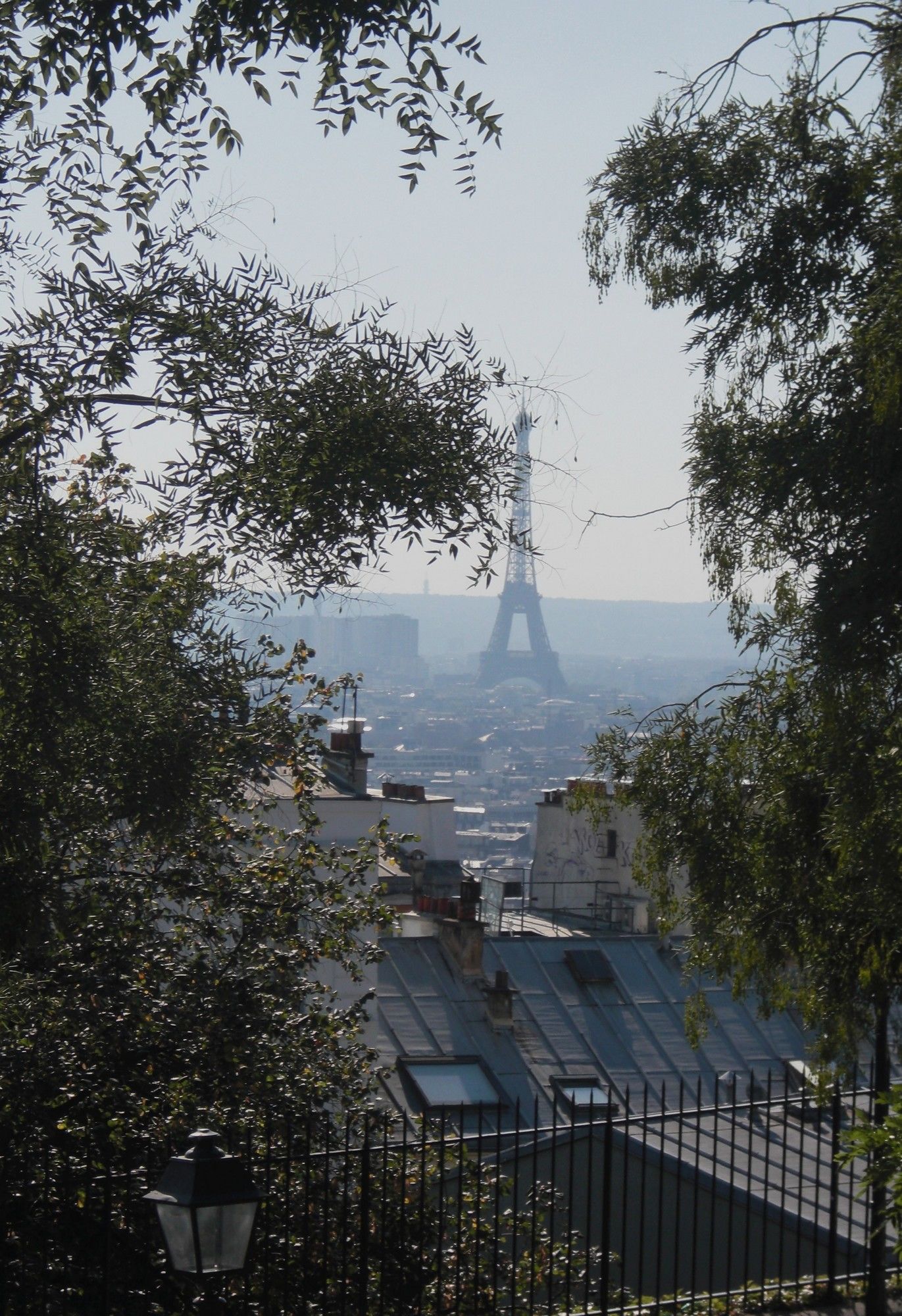 29 Lepic Montmartre