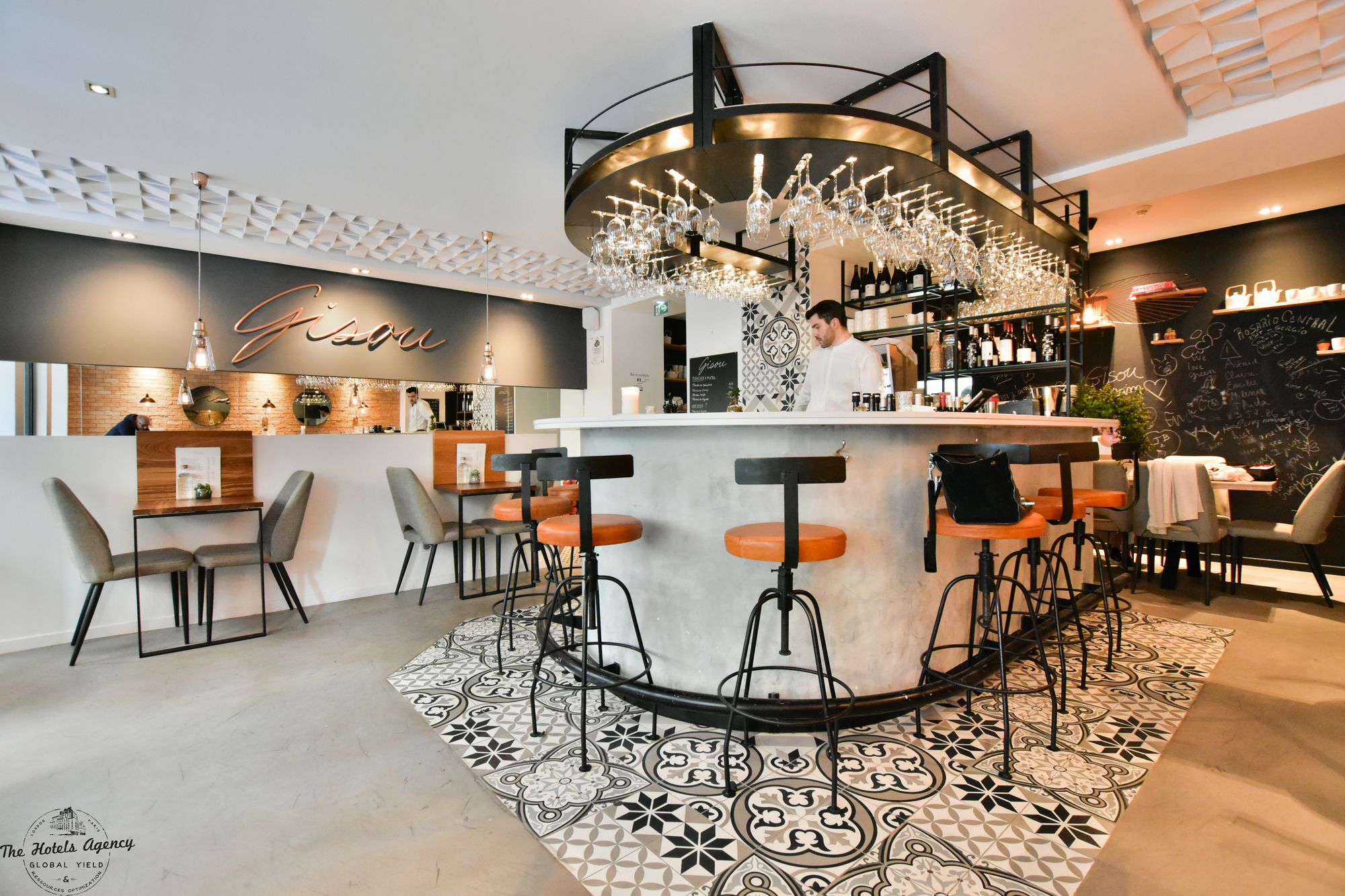 29 Lepic Montmartre
