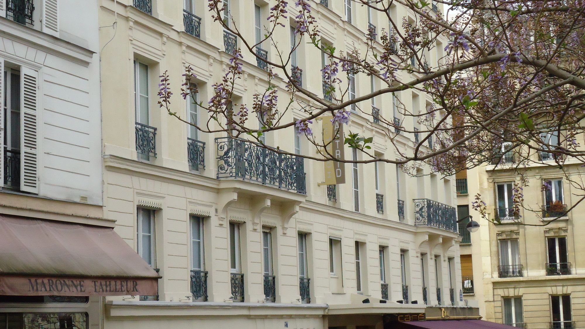 ELSA, Hôtel Paris