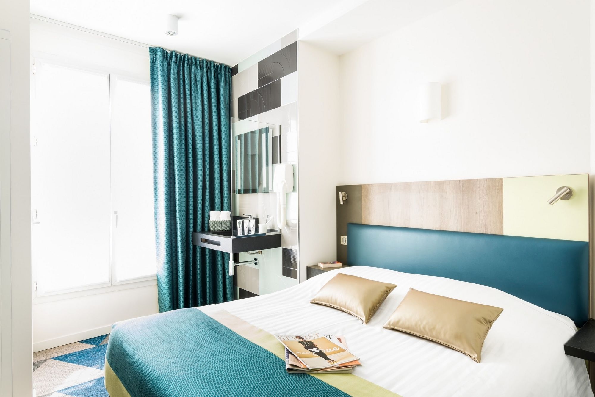 ELSA, Hôtel Paris