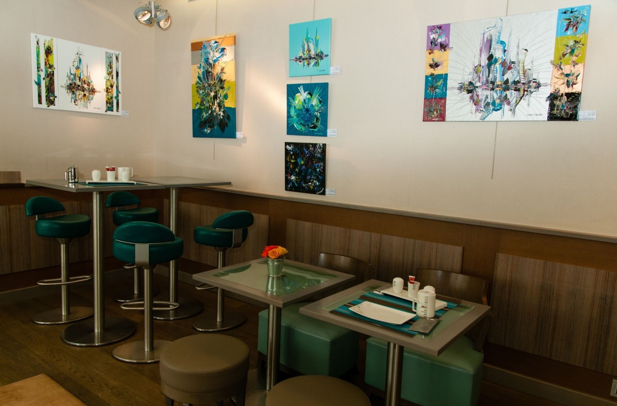 ELSA, Hôtel Paris