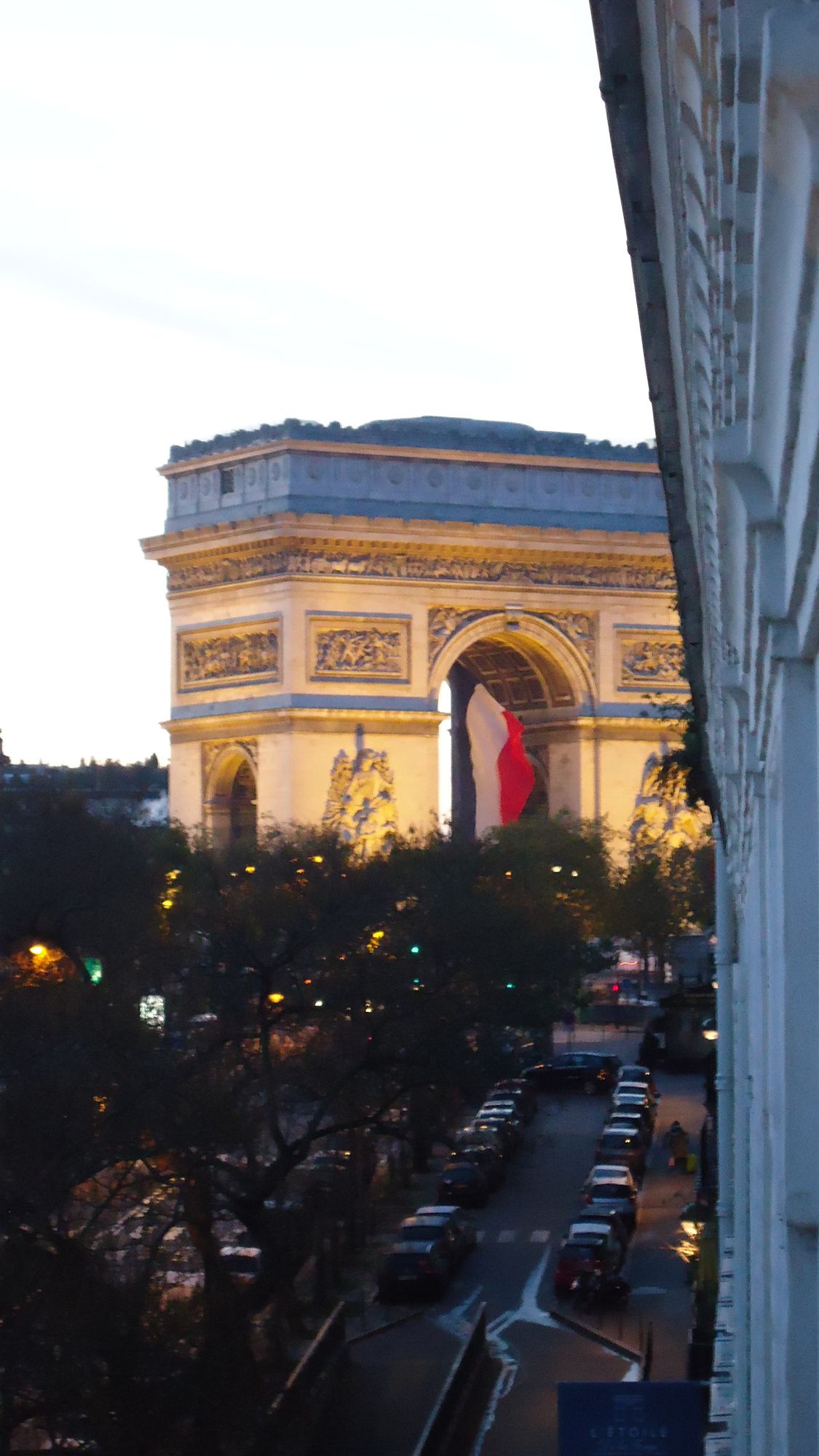 ELSA, Hôtel Paris