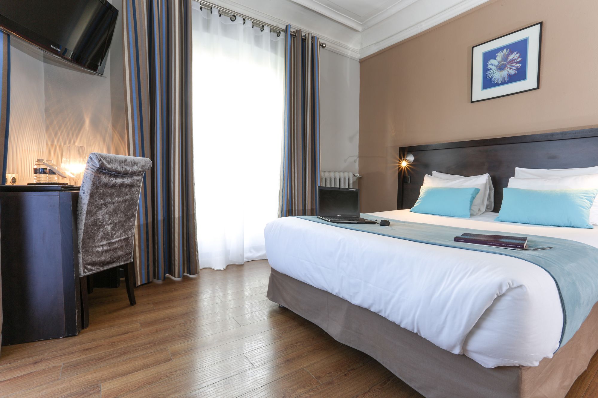 Avalon Hotel Paris