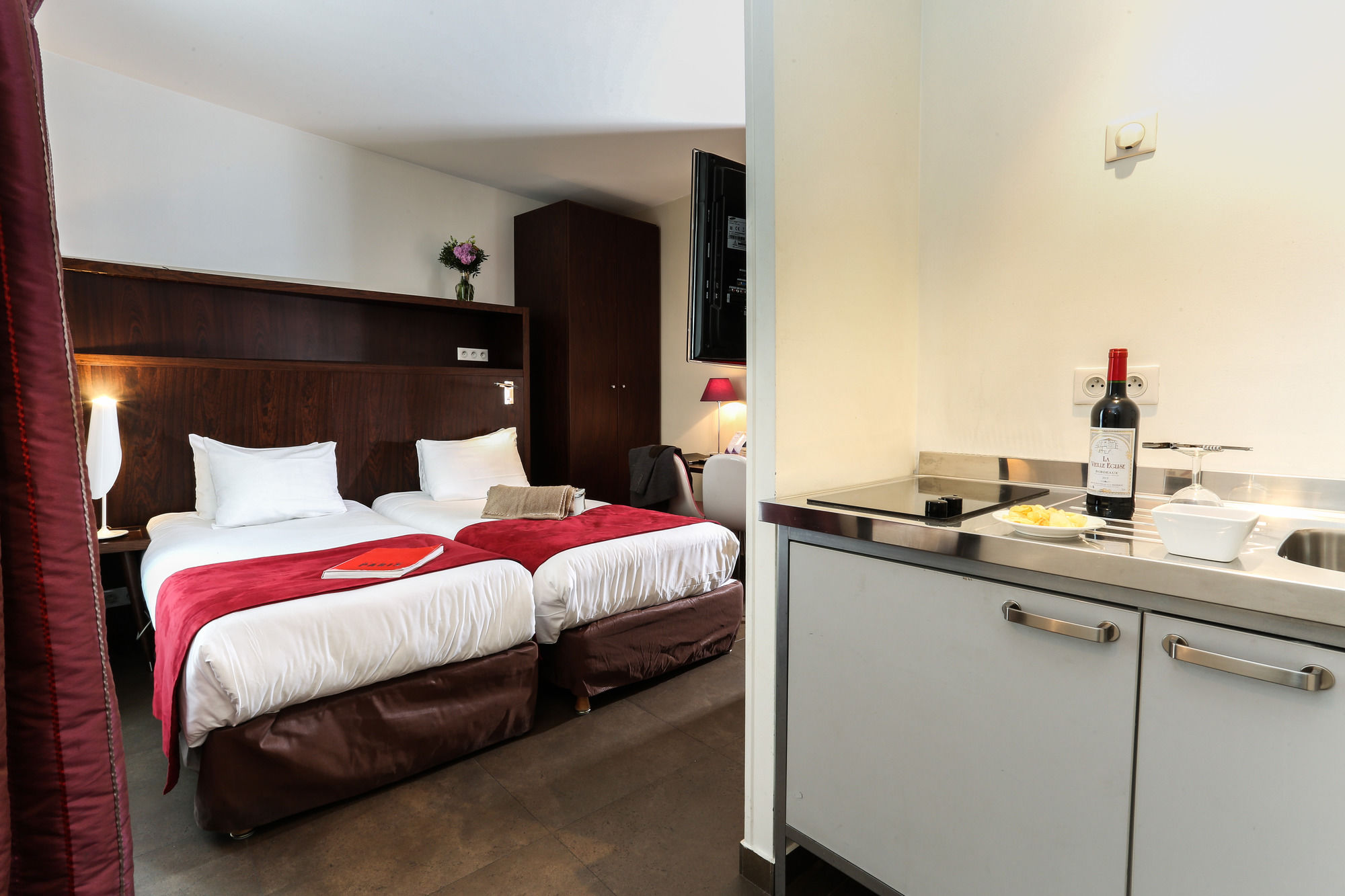 Avalon Hotel Paris
