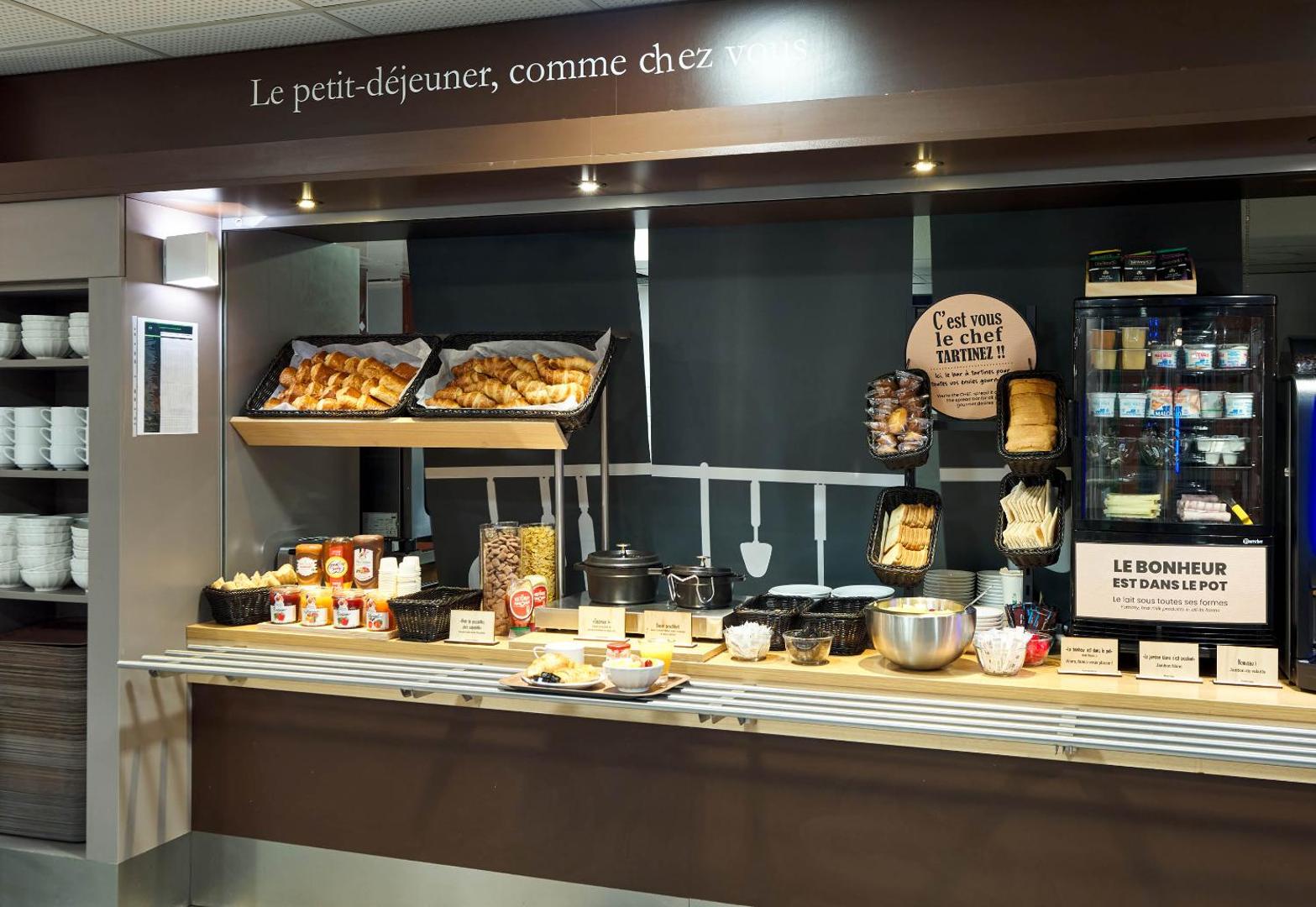 B&B Hotel Paris Porte de la Villette