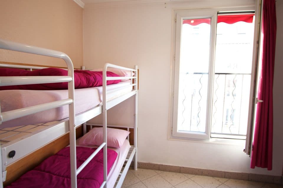 Bastille Hostel