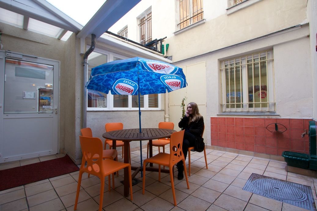 Bastille Hostel