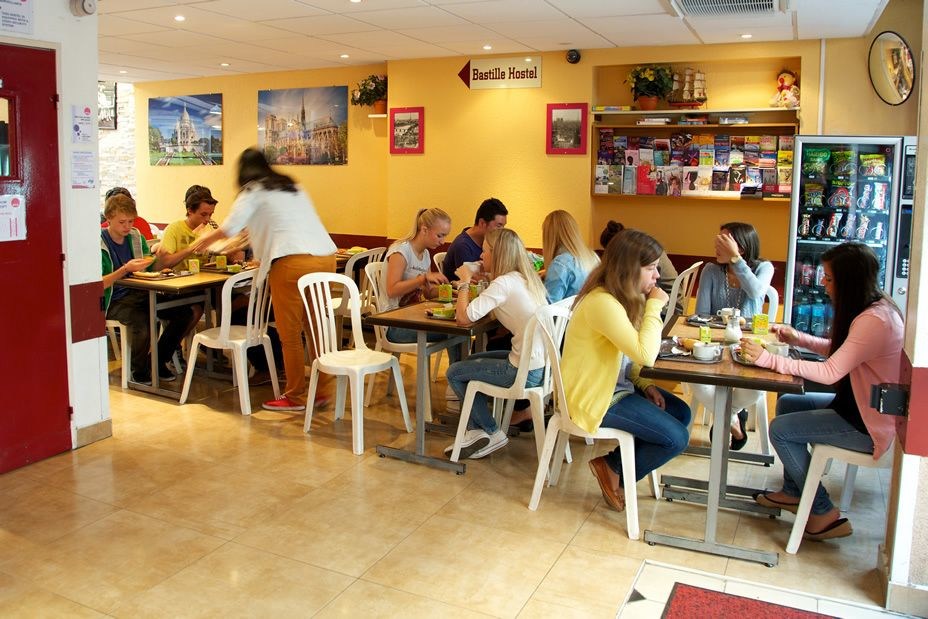 Bastille Hostel