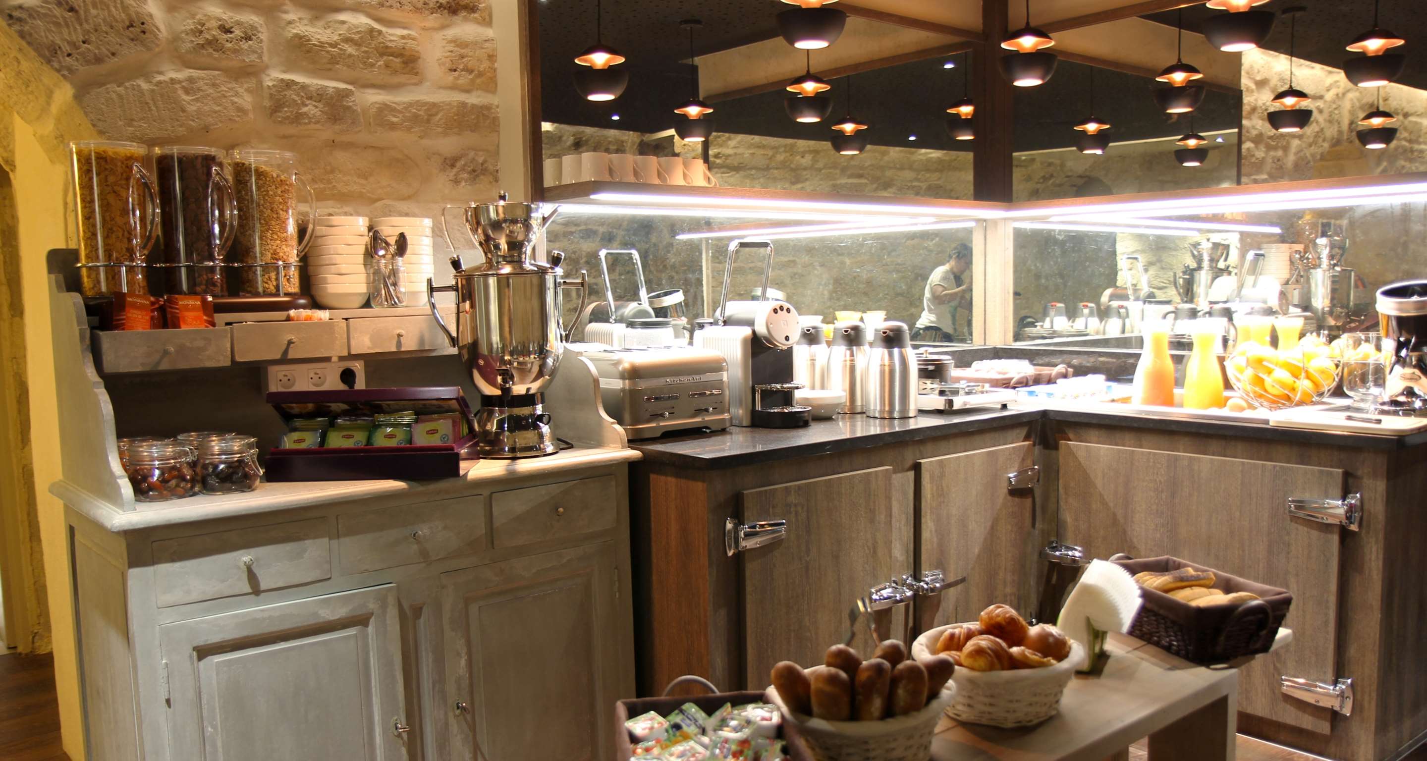 Best Western Hotel Le Montmartre Saint-Pierre