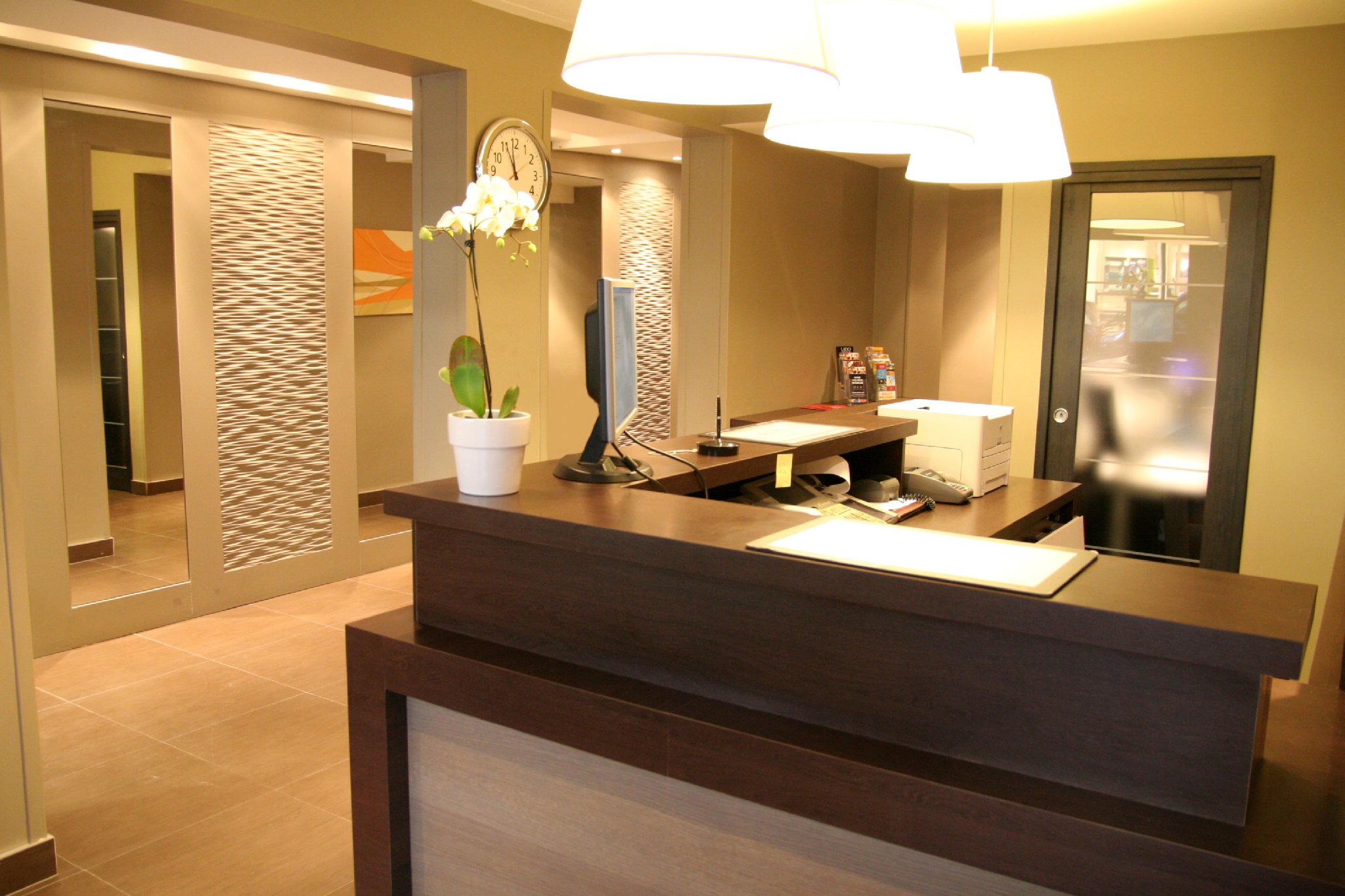 Best Western Hotel Le Montmartre Saint-Pierre