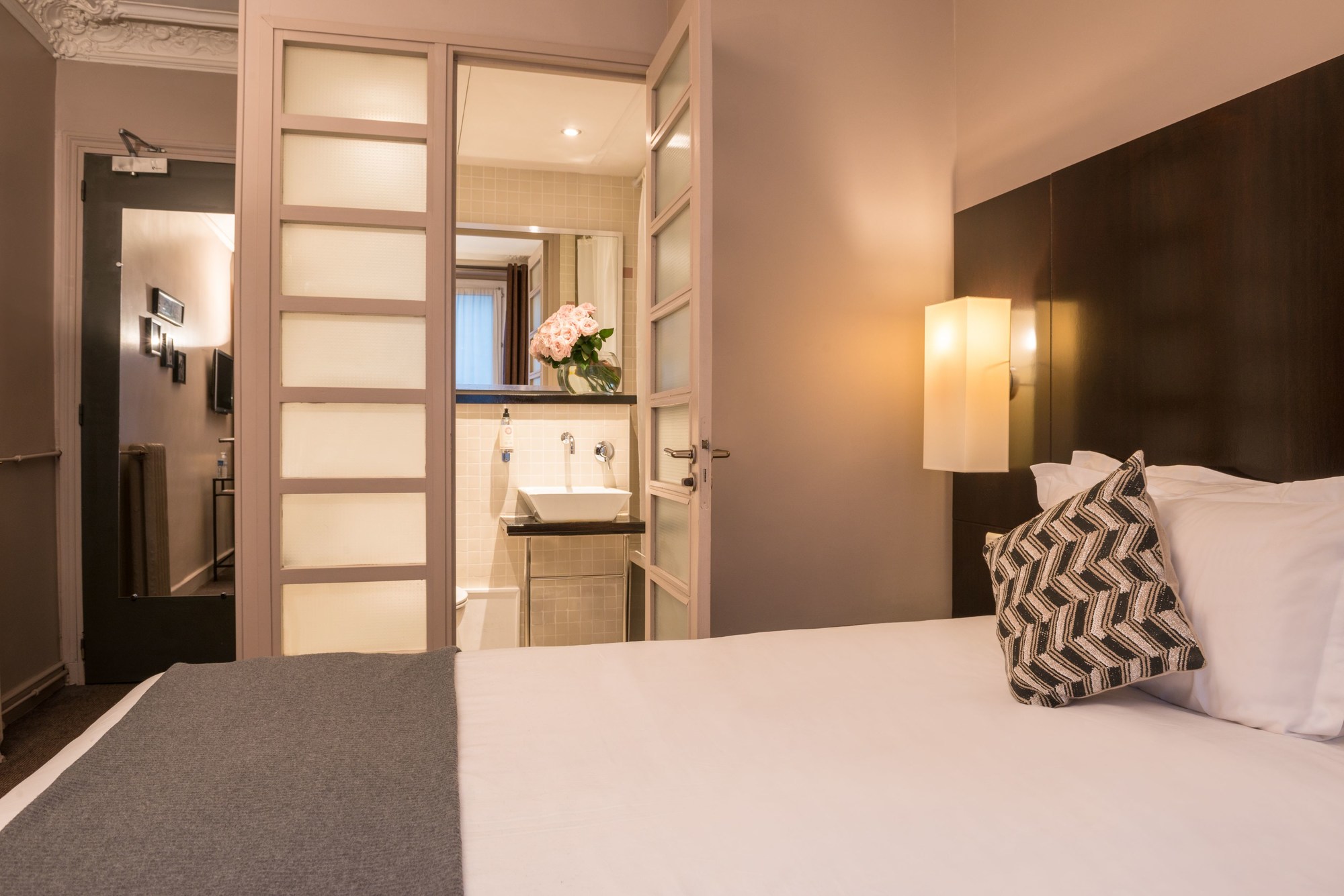 Best Western Premier The Blake Paris Gare Saint Lazare