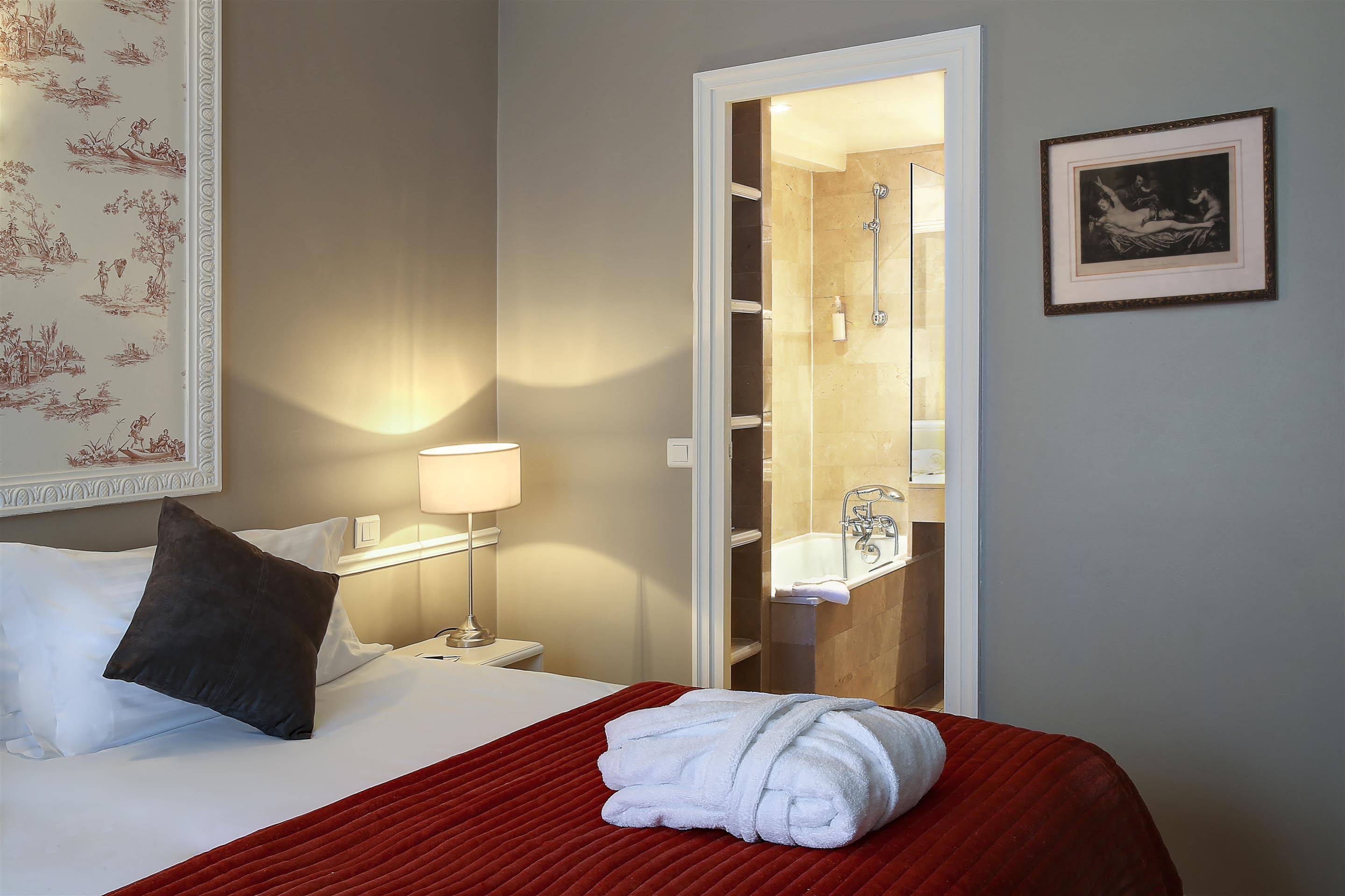 Hôtel Saint Martin Bastille