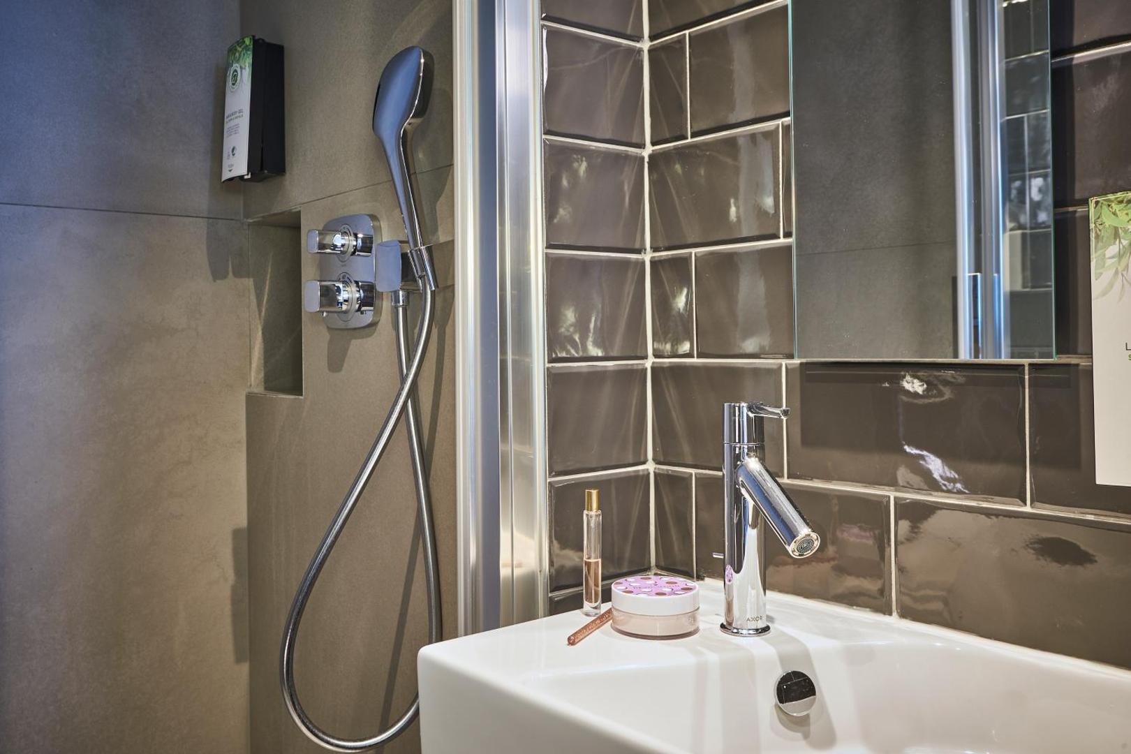 Hotel Campanile Paris 12 - Bercy Village