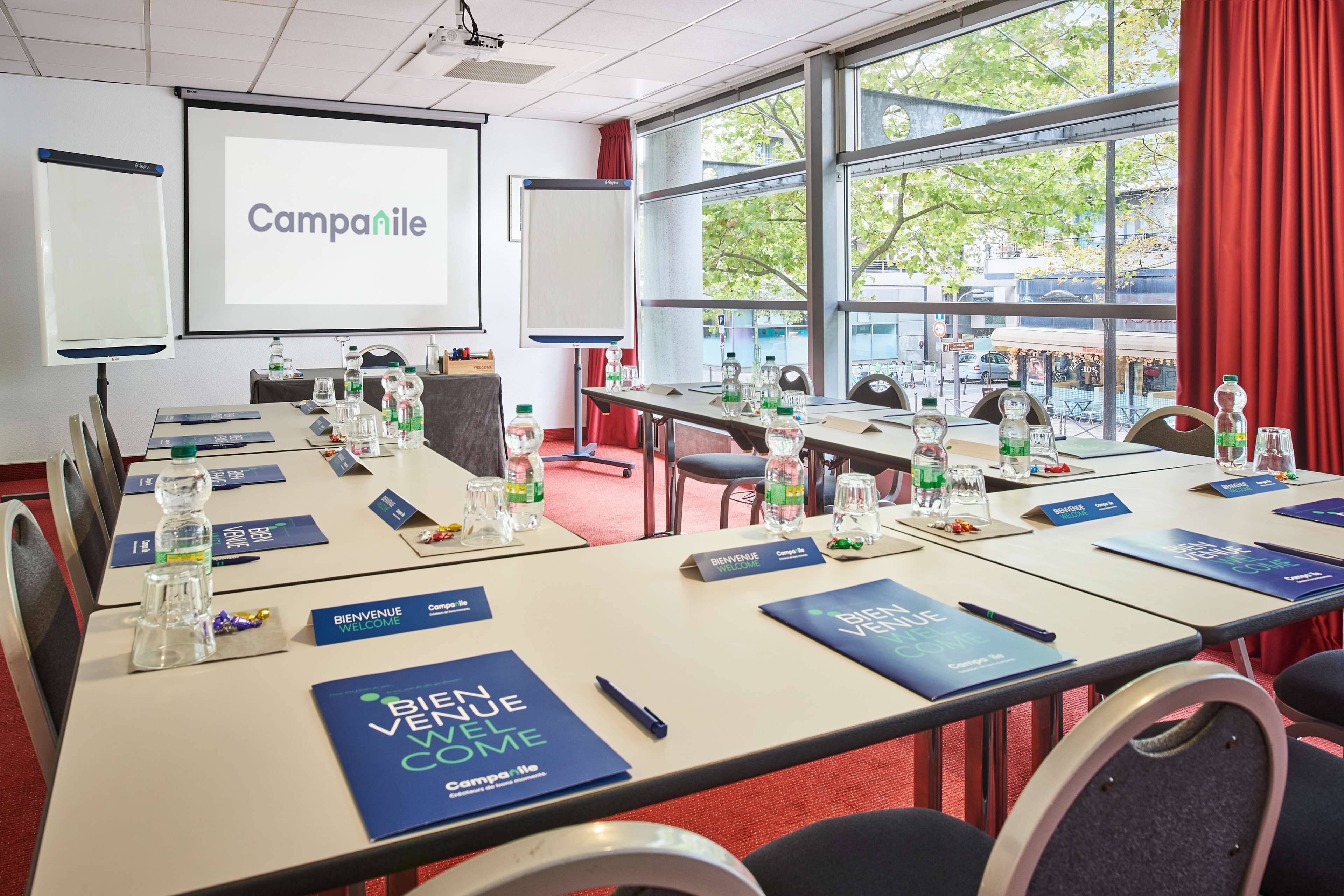 Hotel Campanile Paris 12 - Bercy Village