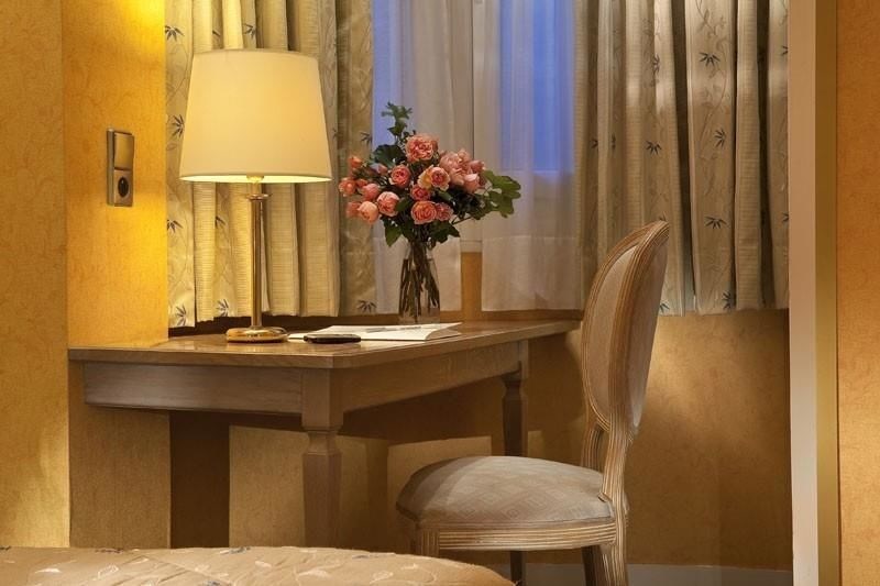 Miss Fuller Hotel