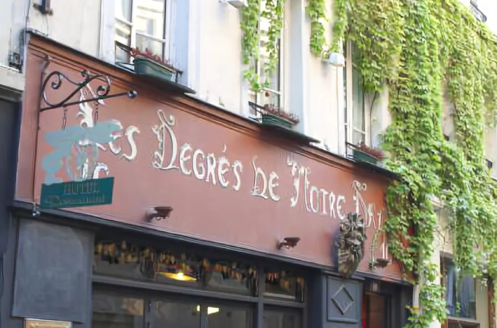 Degres Notre Dame