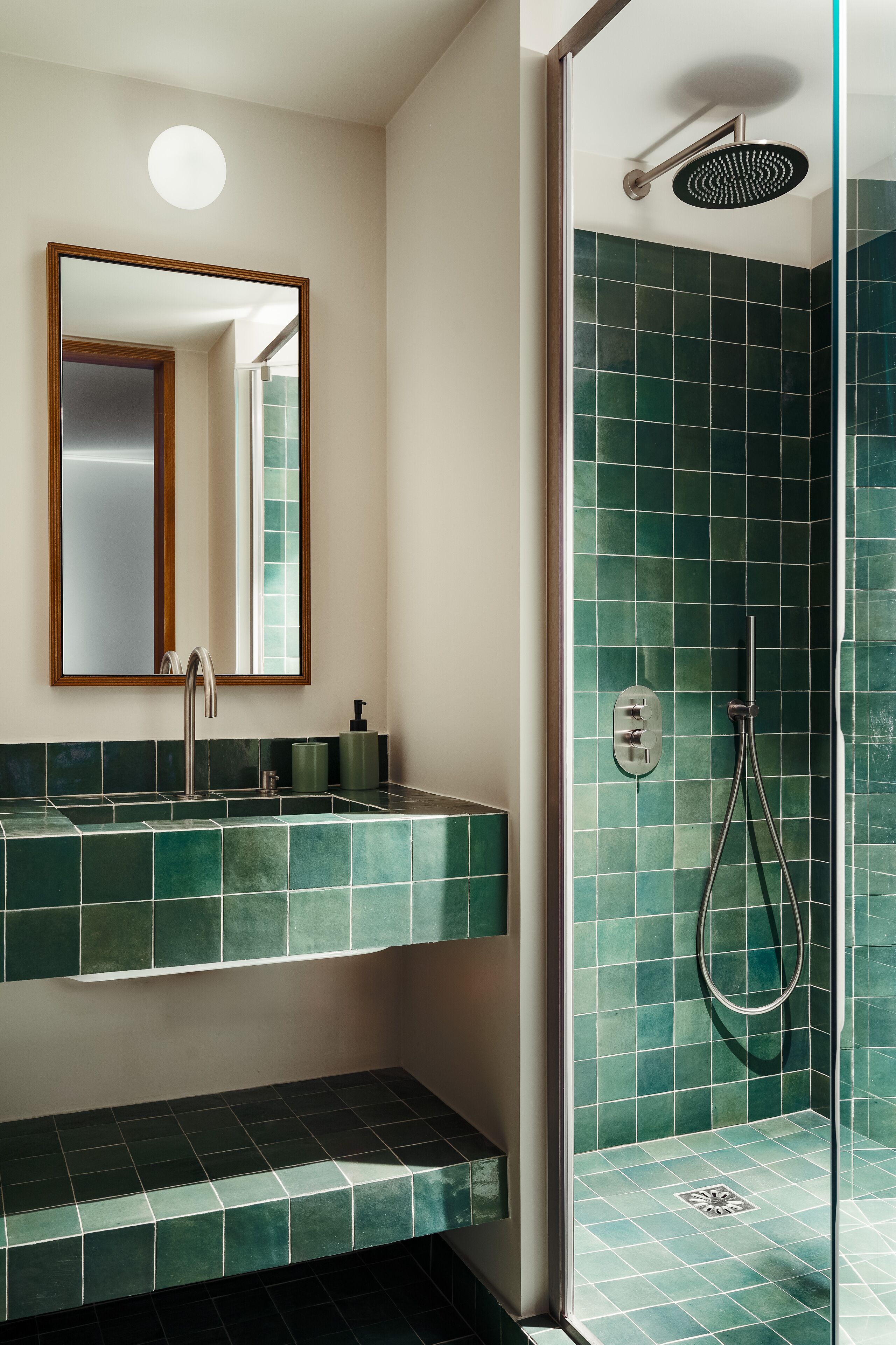 Edgar Suites Bouchardon