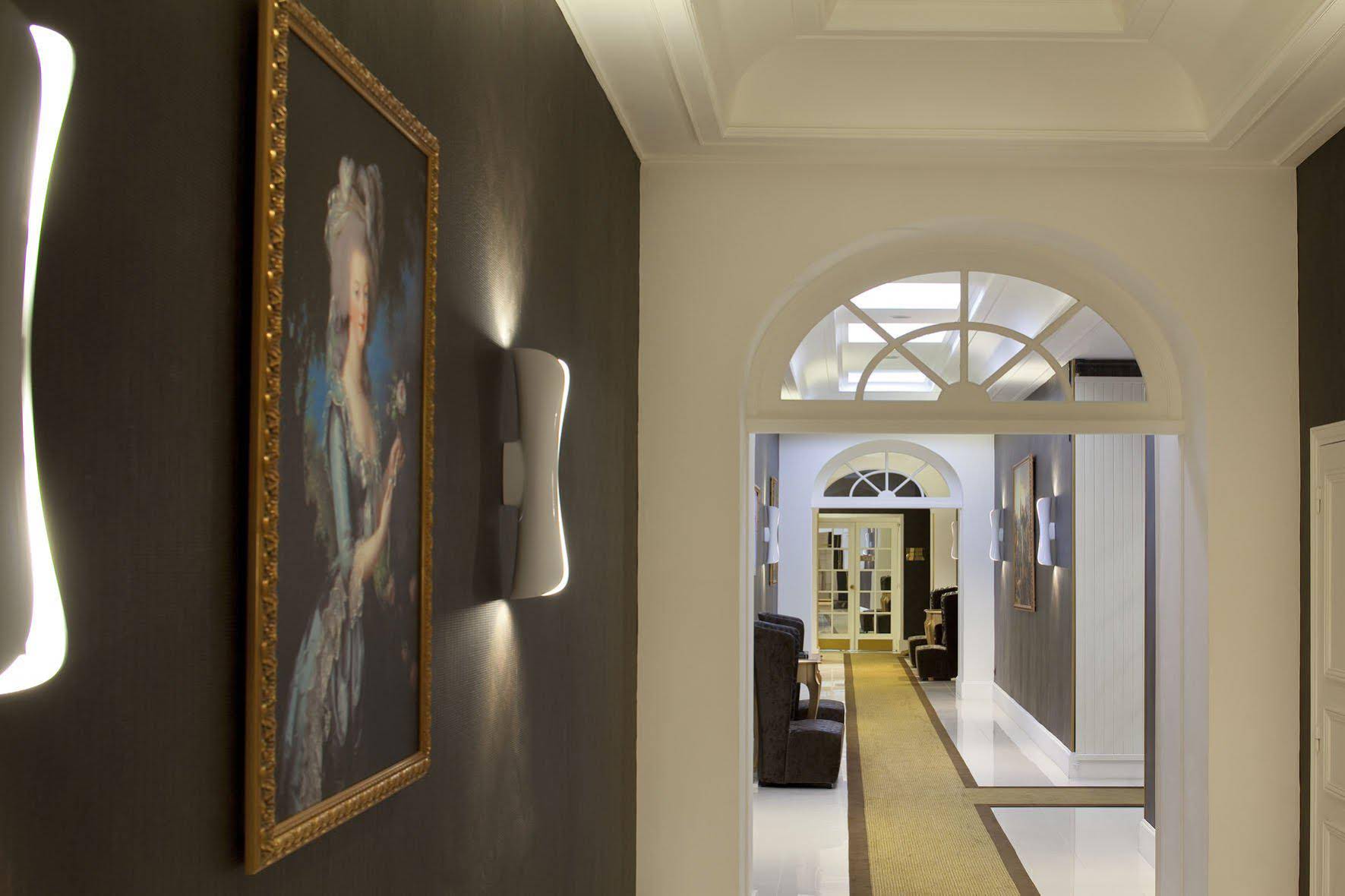 Pley Hotel