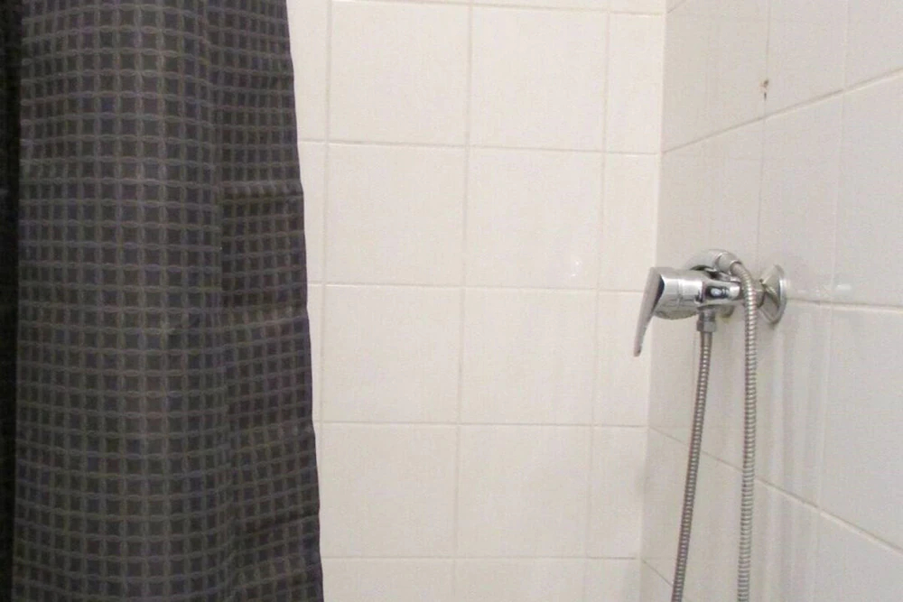 Untalented Hotel - Villette