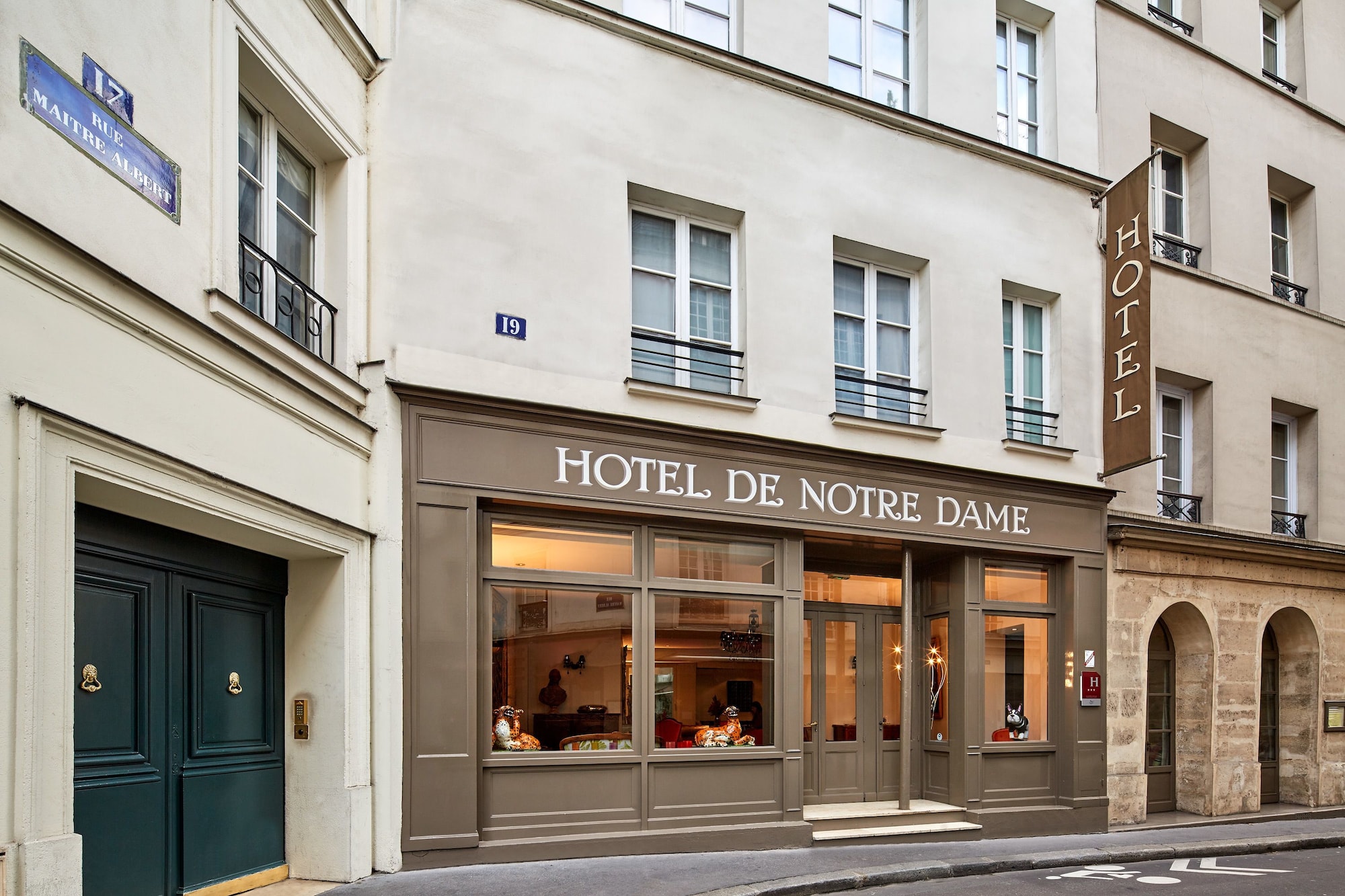 Hôtel de Notre Dame Paris