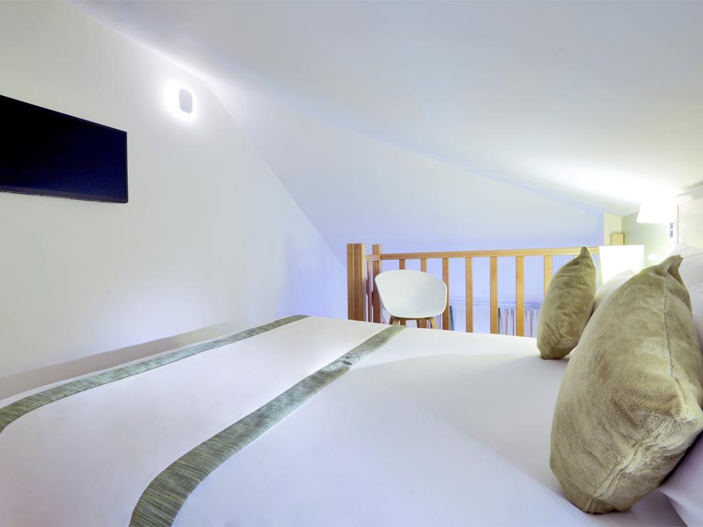 Hotel Kyriad Paris 18 - Porte de Clignancourt - Montmartre