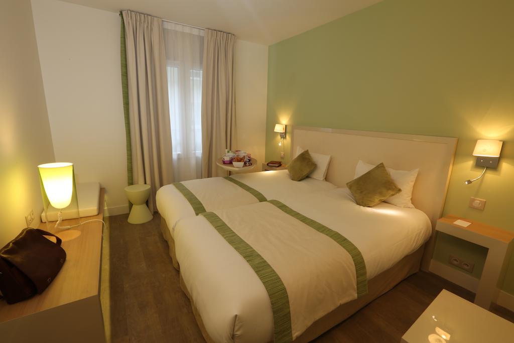 Hotel Kyriad Paris 18 - Porte de Clignancourt - Montmartre