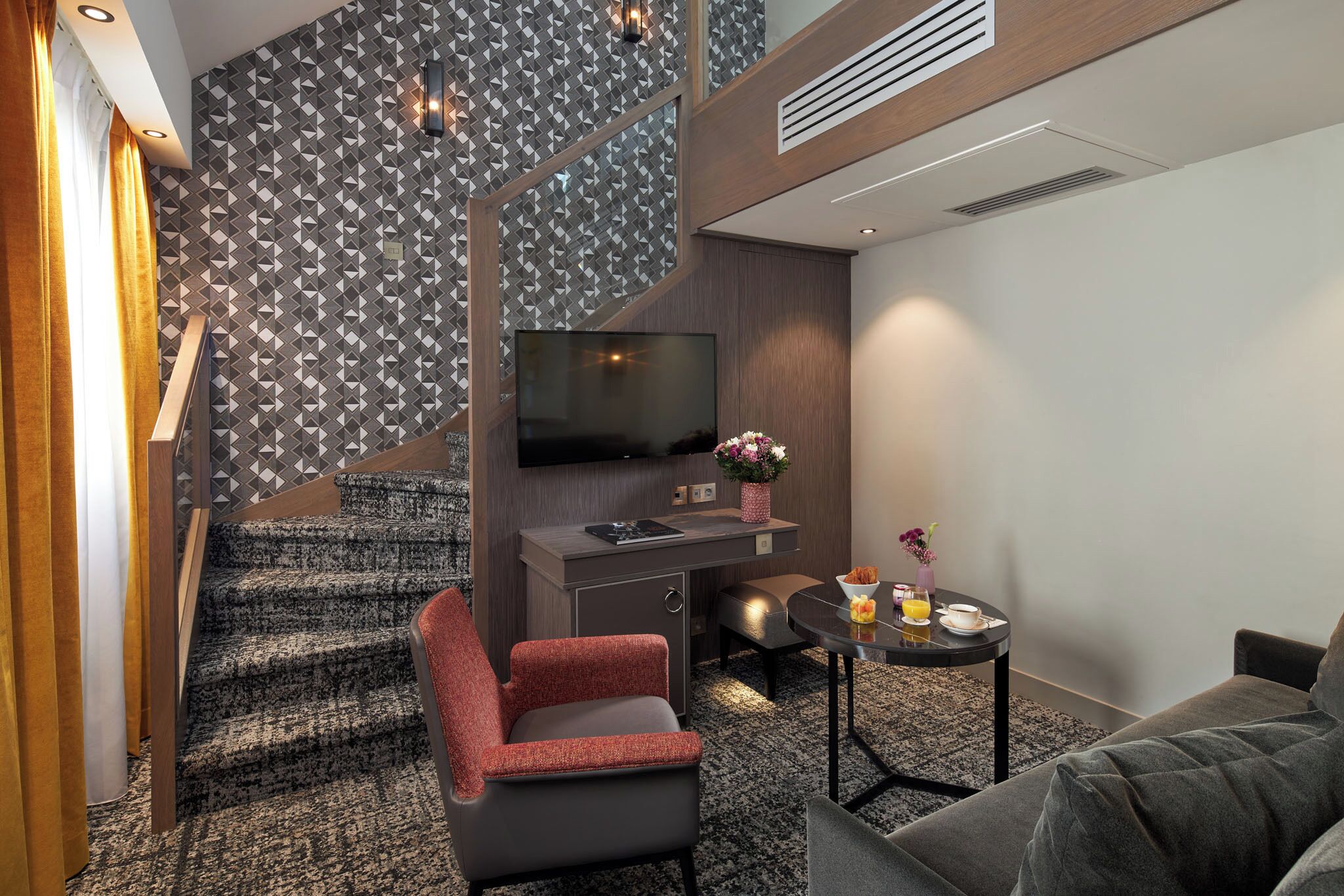 Hotel La Lanterne & Spa By Timhotel