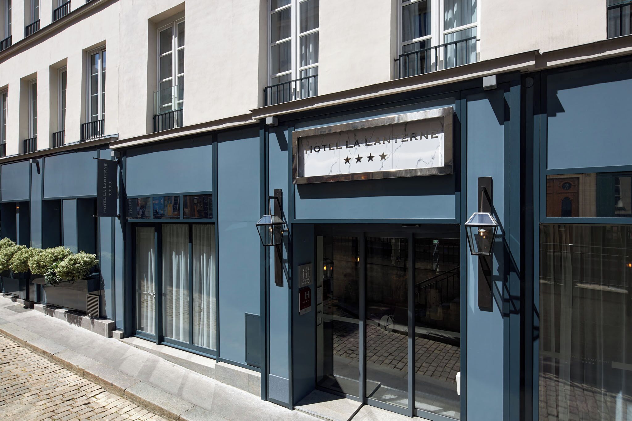 Hotel La Lanterne & Spa By Timhotel