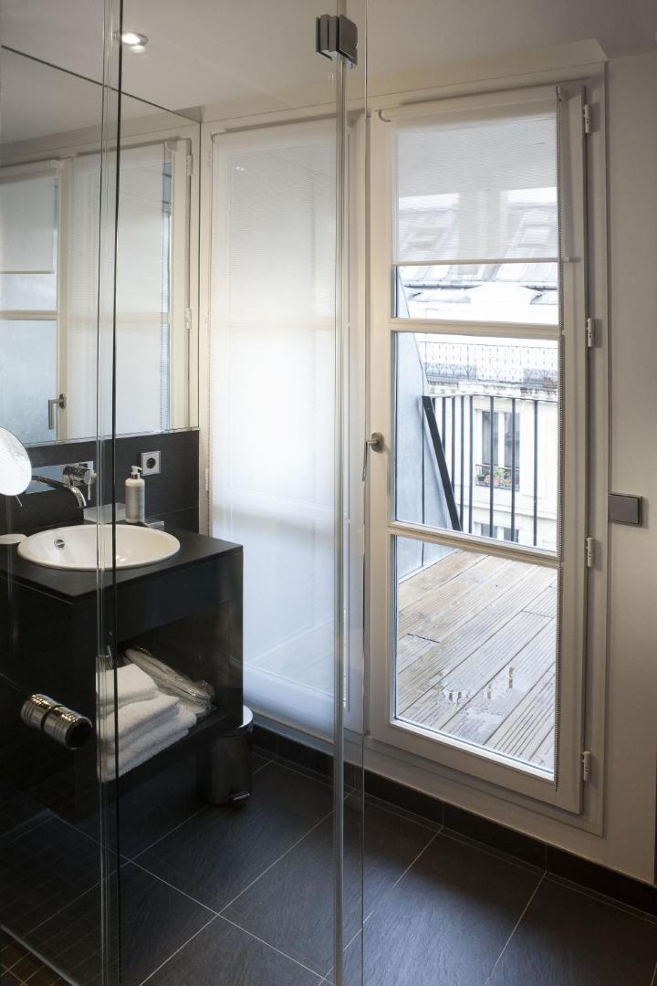 Hotel La Lanterne & Spa By Timhotel