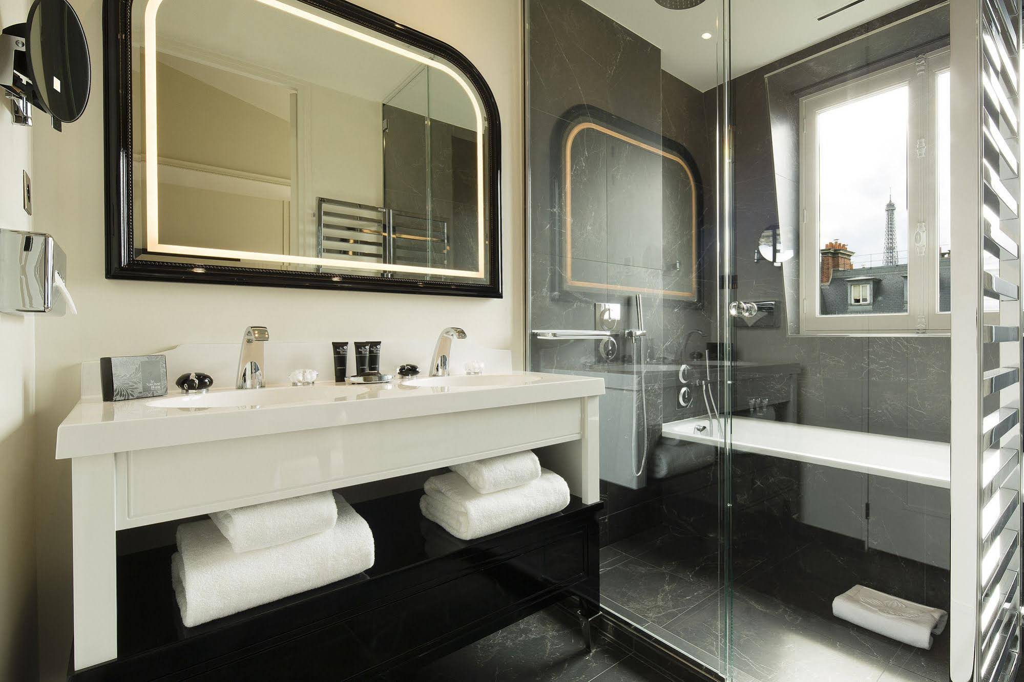 Le Narcisse Blanc Hotel & Spa