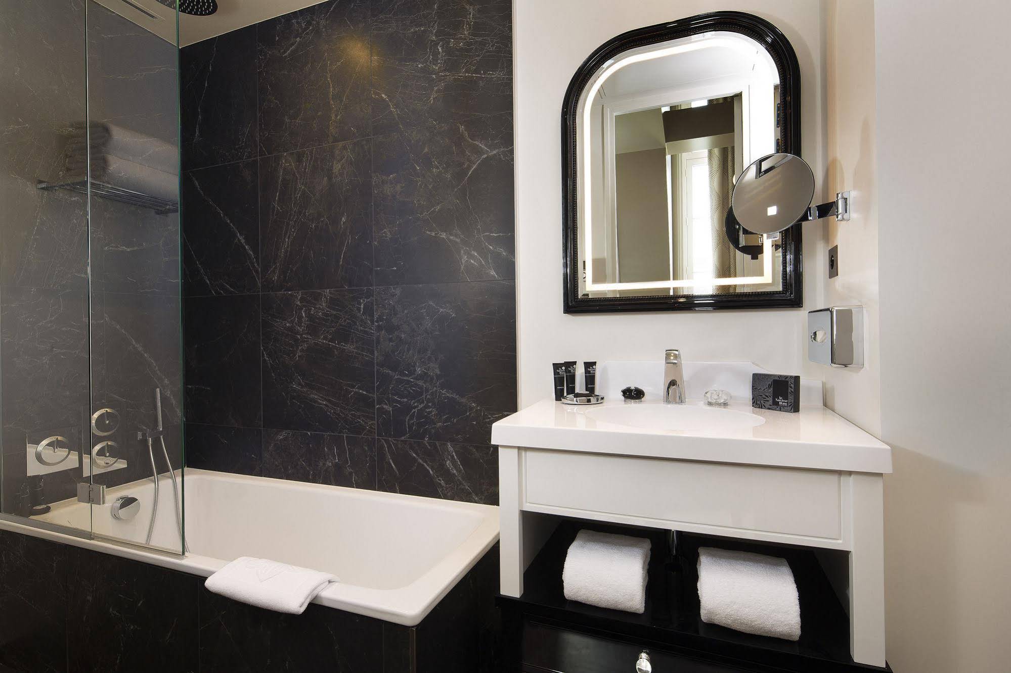Le Narcisse Blanc Hotel & Spa