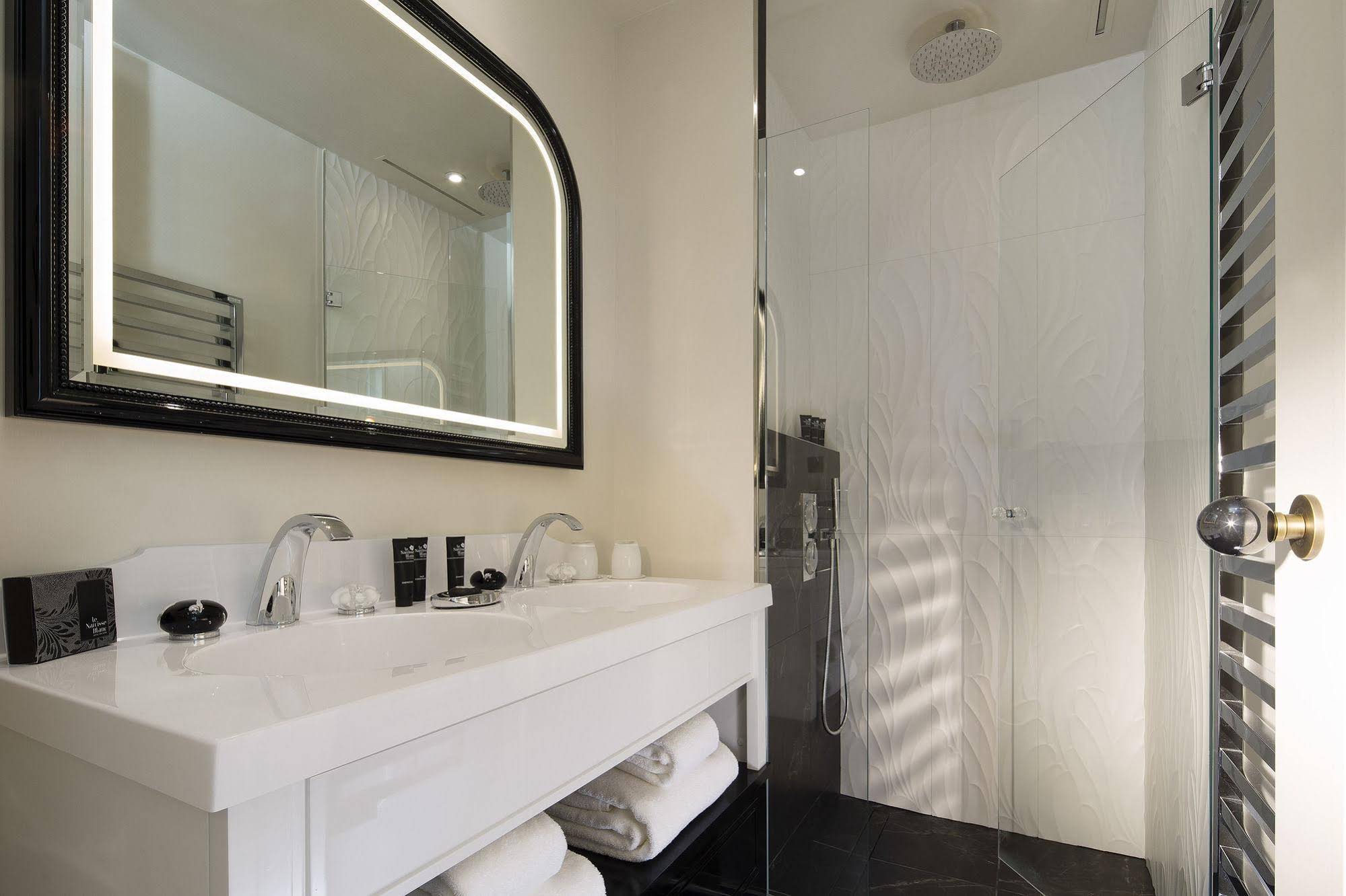 Le Narcisse Blanc Hotel & Spa