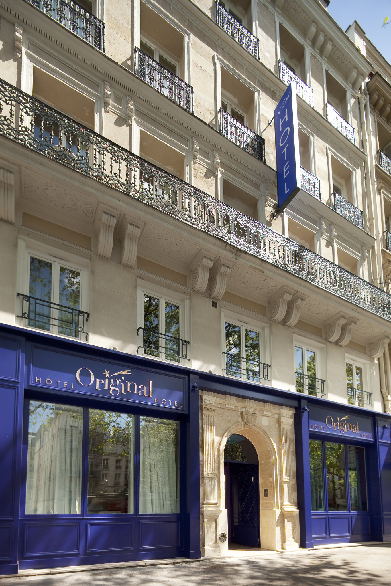 Petit-Beaumarchais HOTEL & SPA