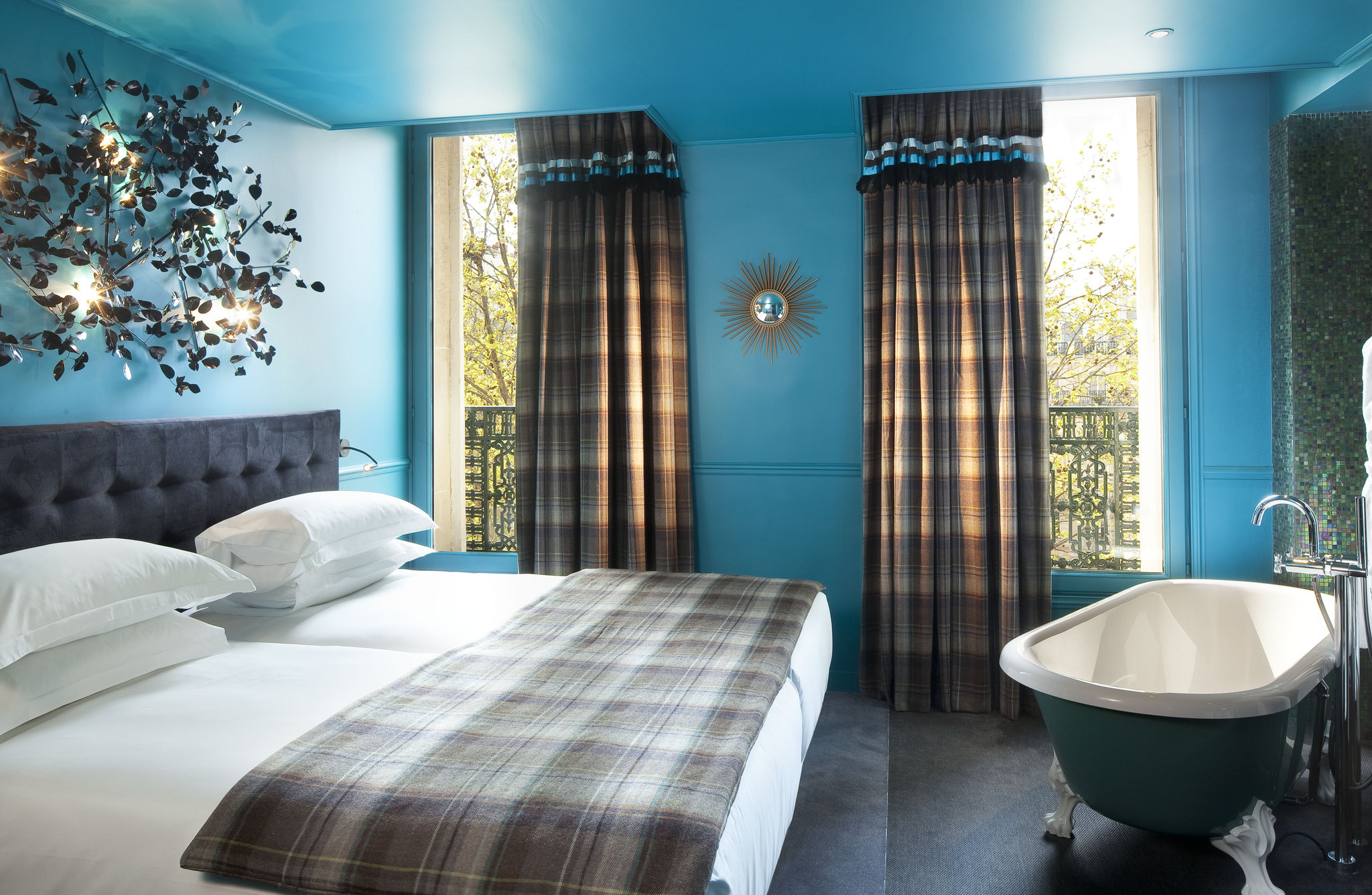Petit-Beaumarchais HOTEL & SPA