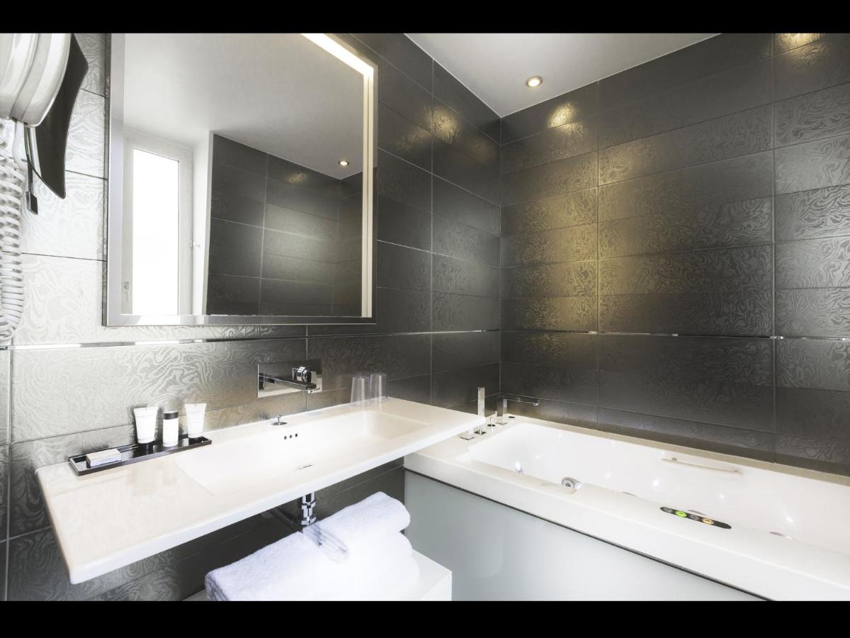 Hotel des Champs-Elysees