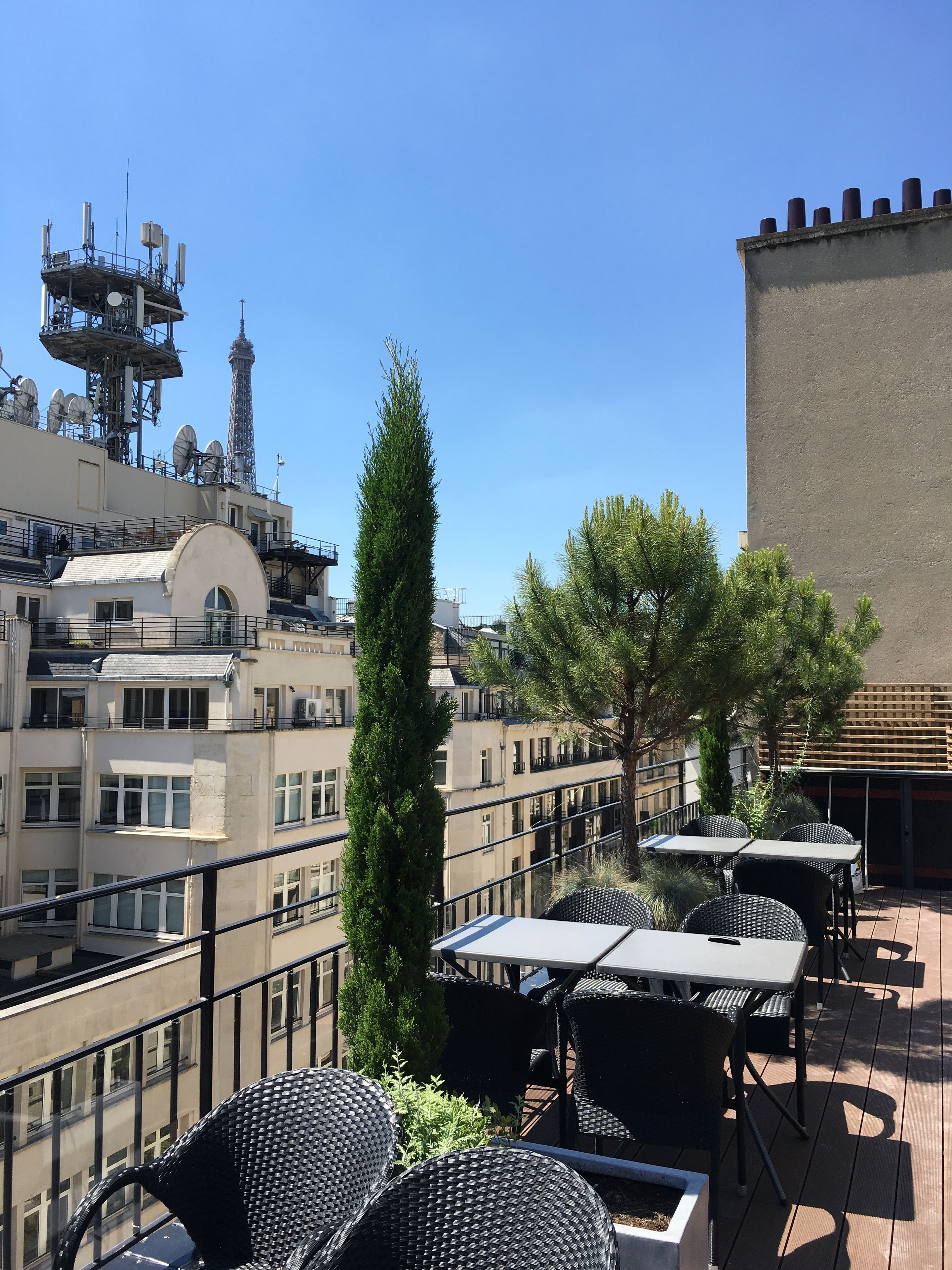 The One Alma Paris