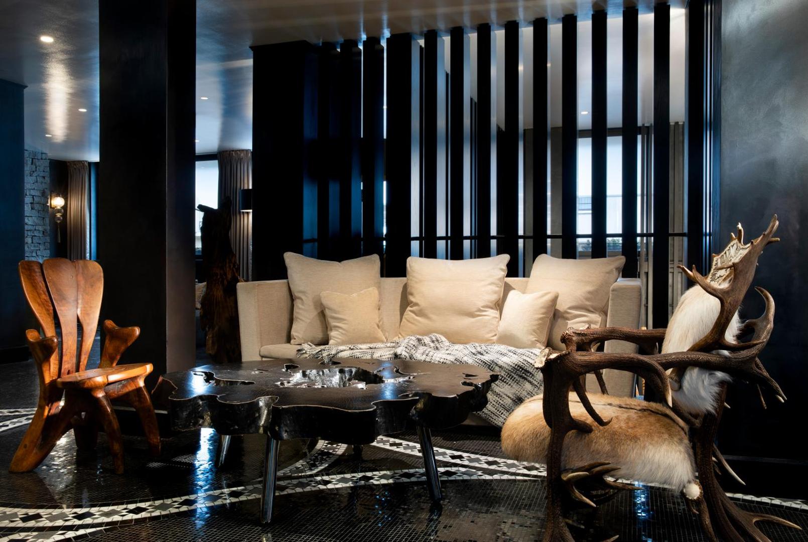 The One Alma Paris