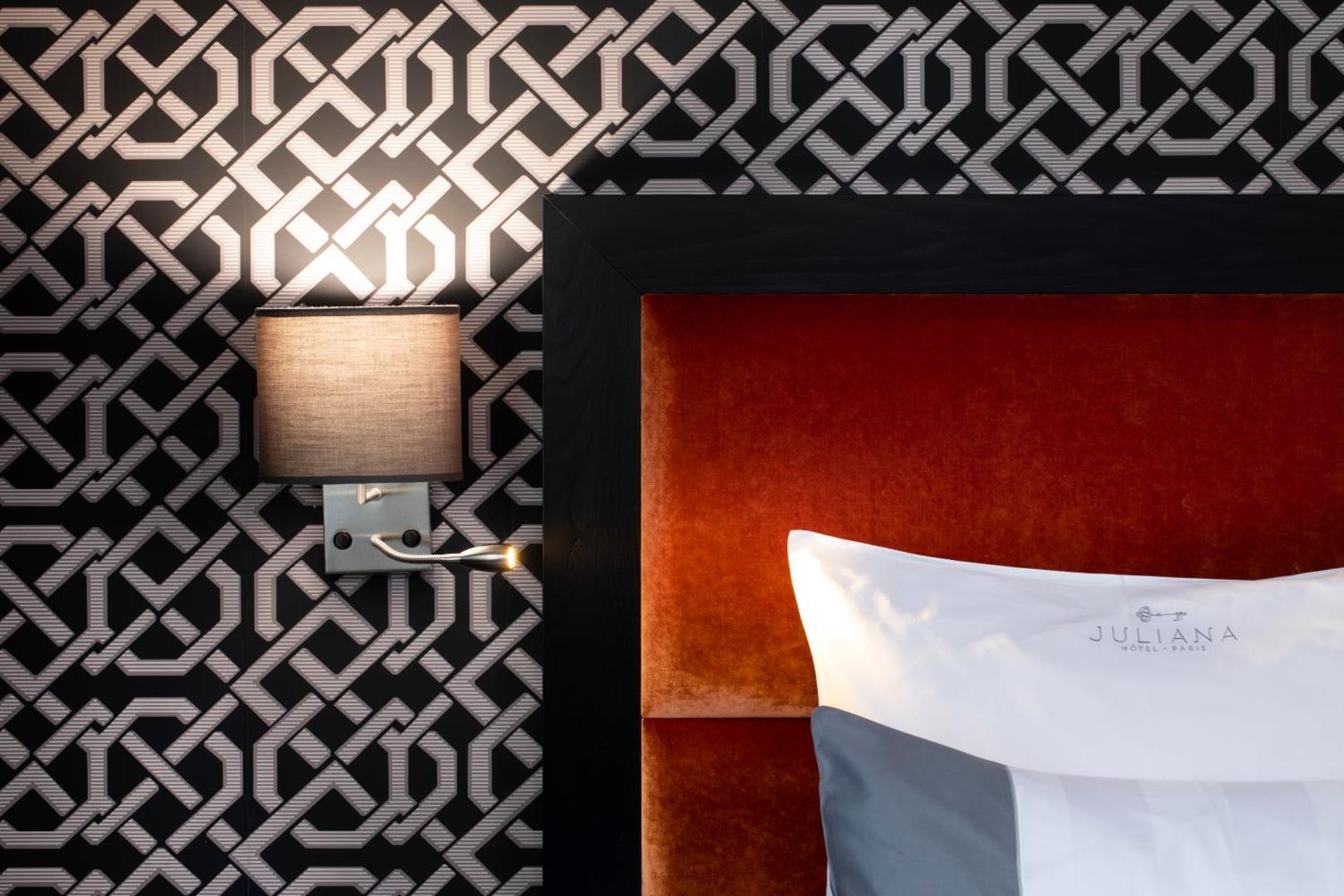 The One Alma Paris