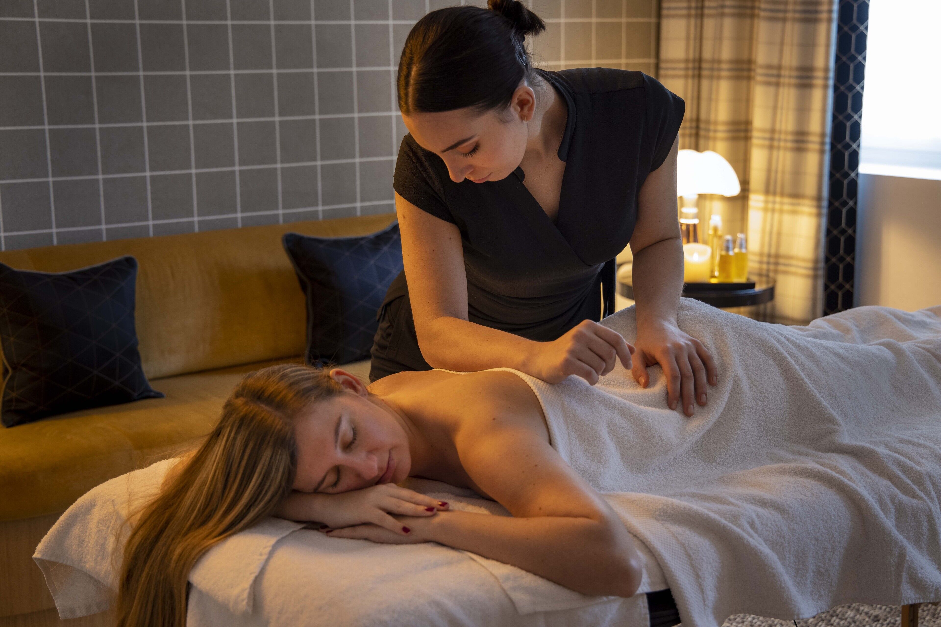 Hôtel Philéas Lazare & SPA