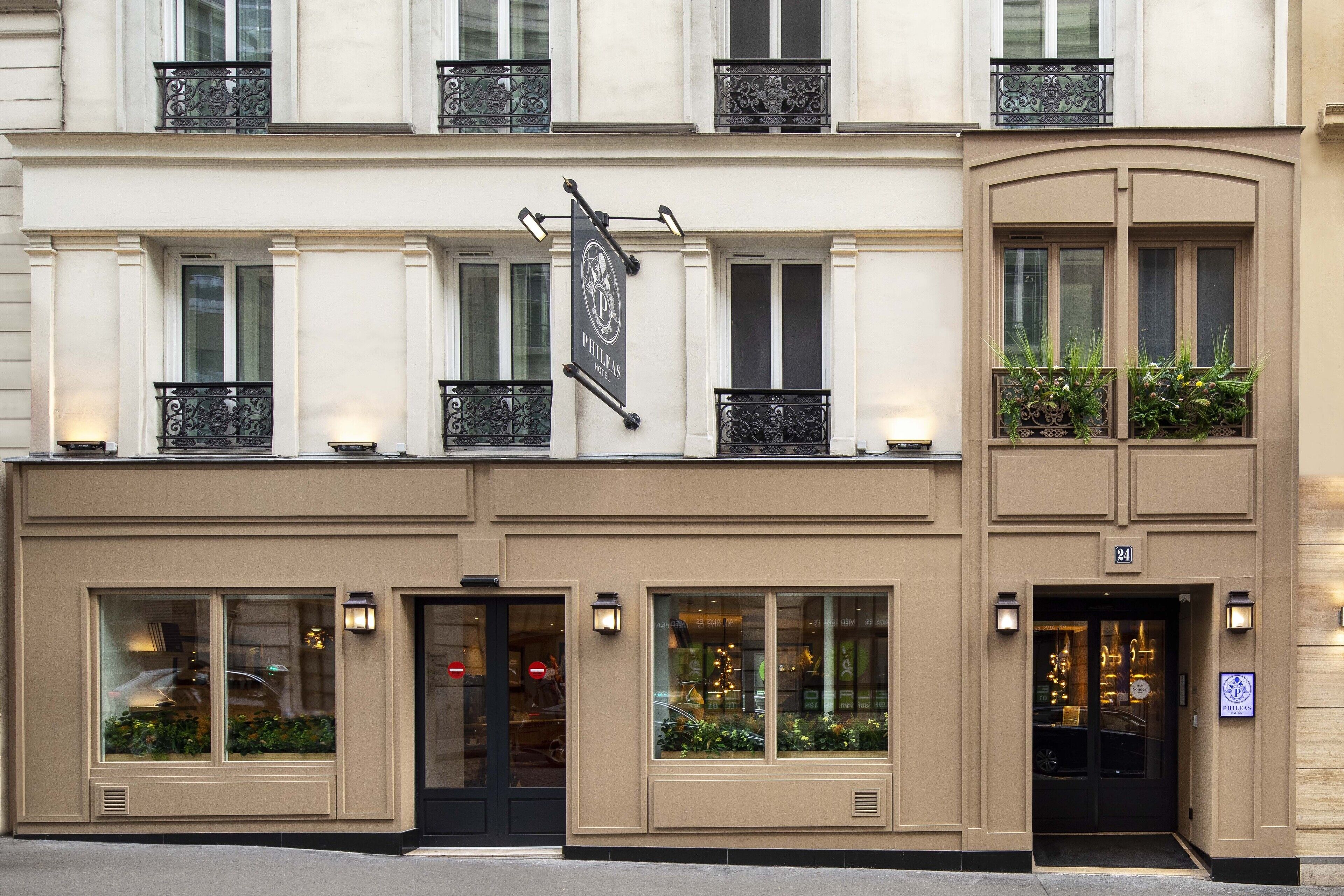 Hôtel Philéas Lazare & SPA