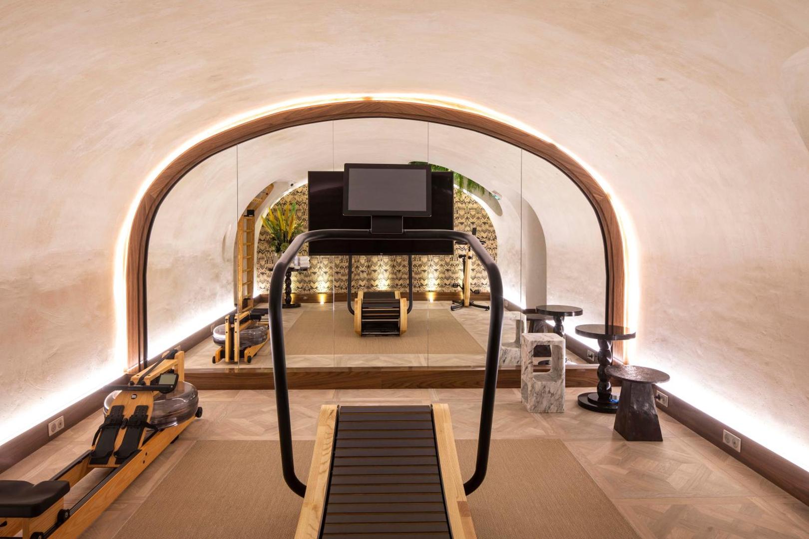 Hôtel Philéas Lazare & SPA