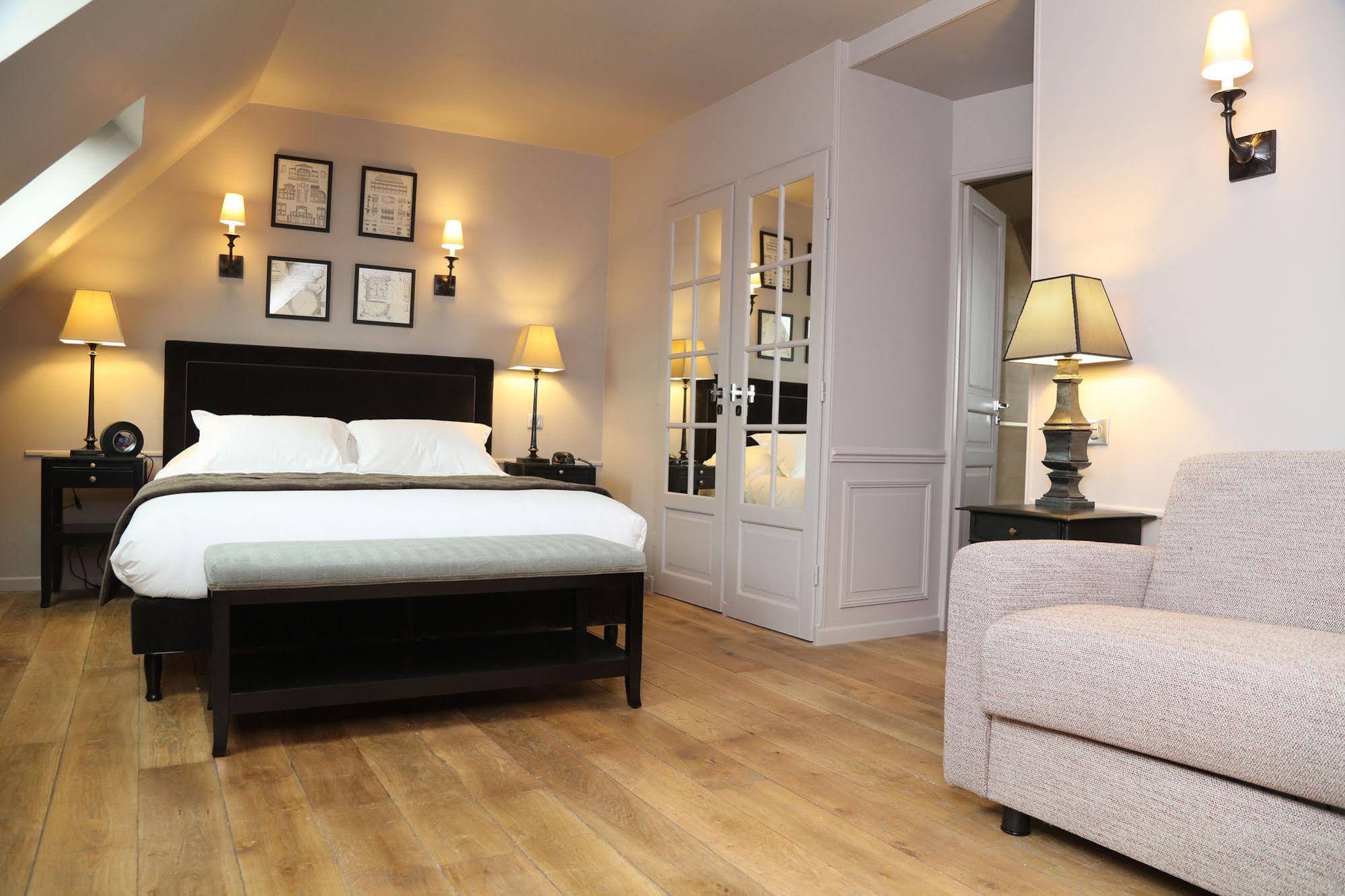 Hôtel Saint-Louis Pigalle