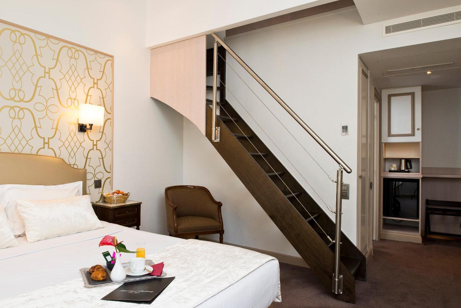 Hôtel Saint Pétersbourg Opéra