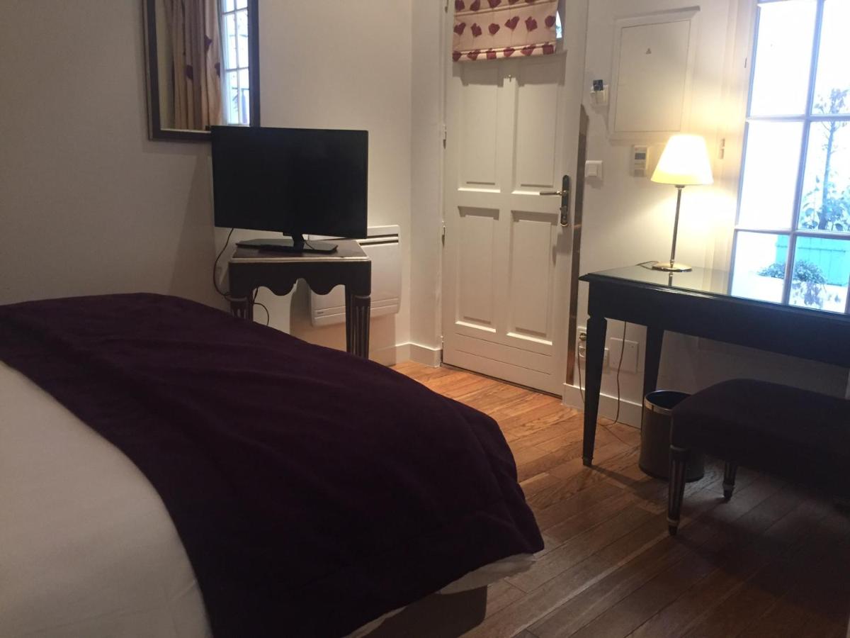 Hôtel Suites Unic Renoir St. Germain