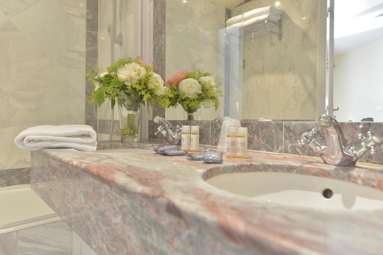 Hôtel Suites Unic Renoir St. Germain